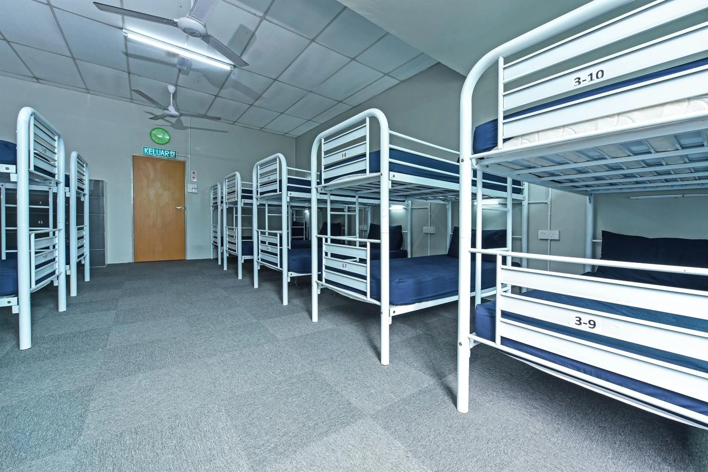 Bedroom in Hotel O Bed Station Guest House Dormitory