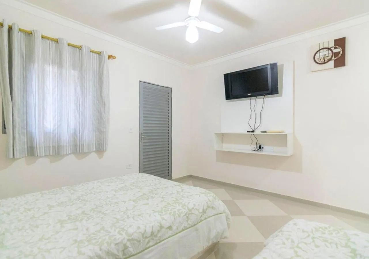 Bedroom, Bed in The Helvetia Polo Villa