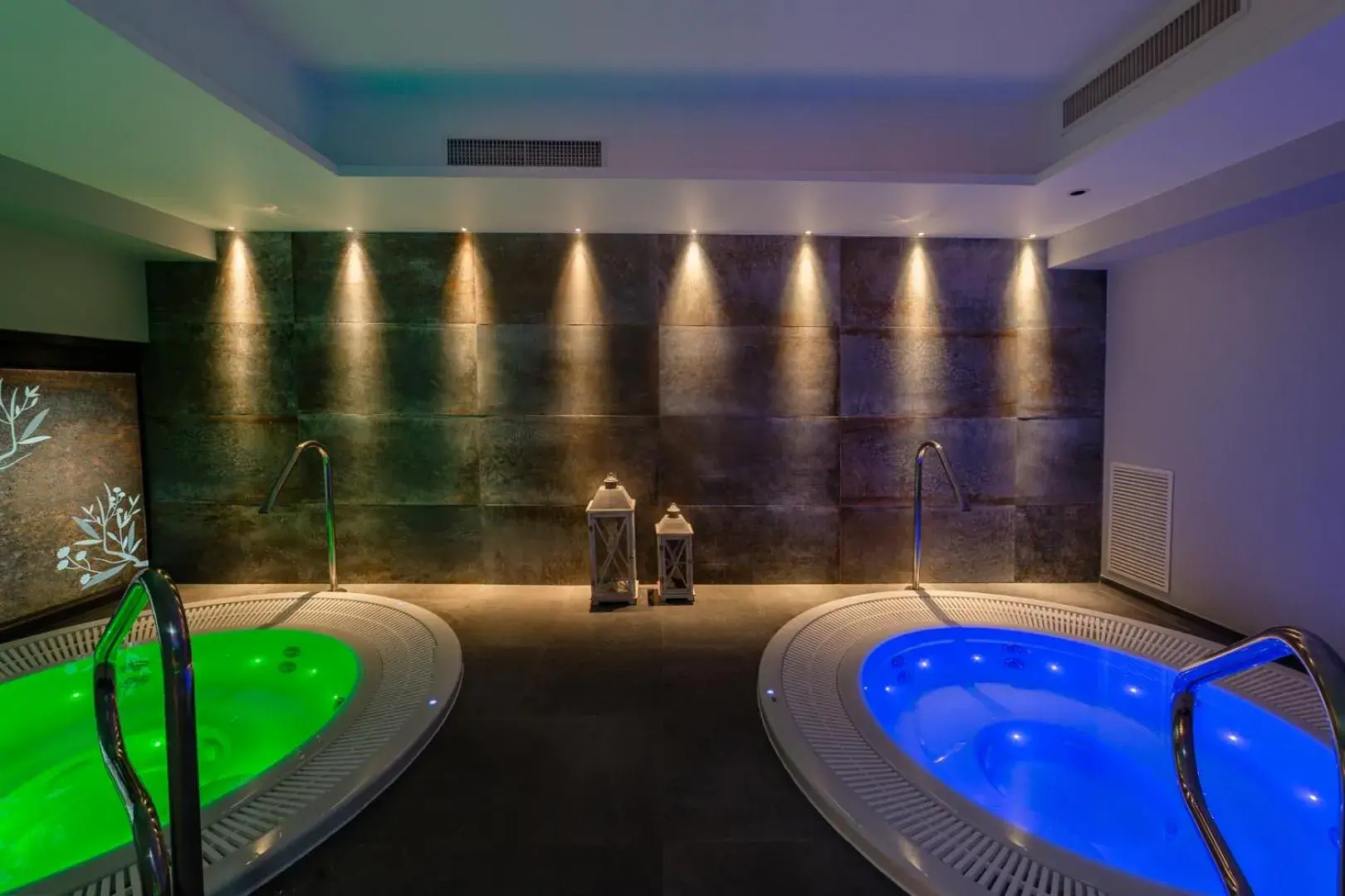 Spa and wellness centre/facilities in Waldorf Palace Hotel