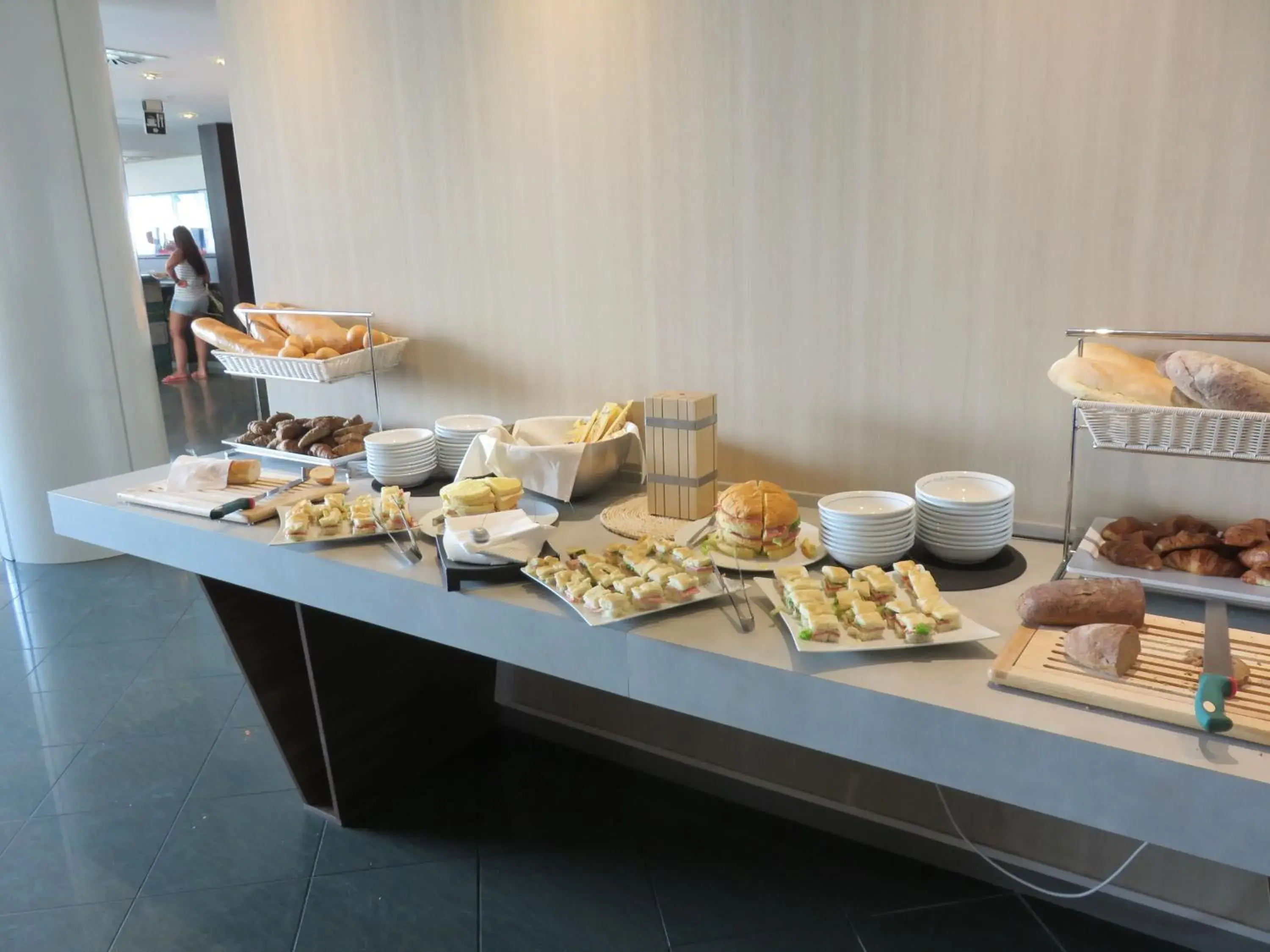 Buffet breakfast, Breakfast in Waldorf Palace Hotel