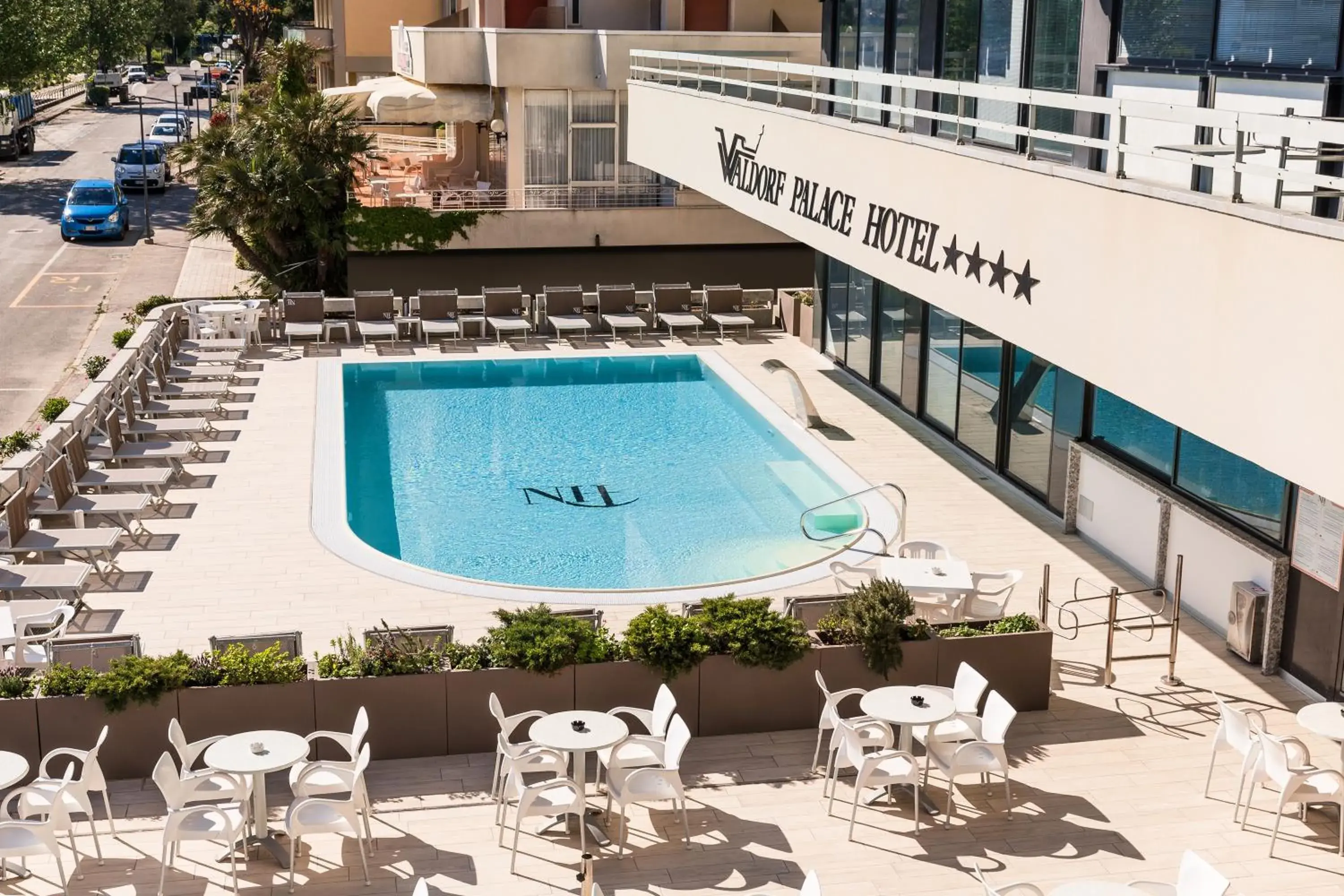 Swimming pool, Pool View in Waldorf Palace Hotel