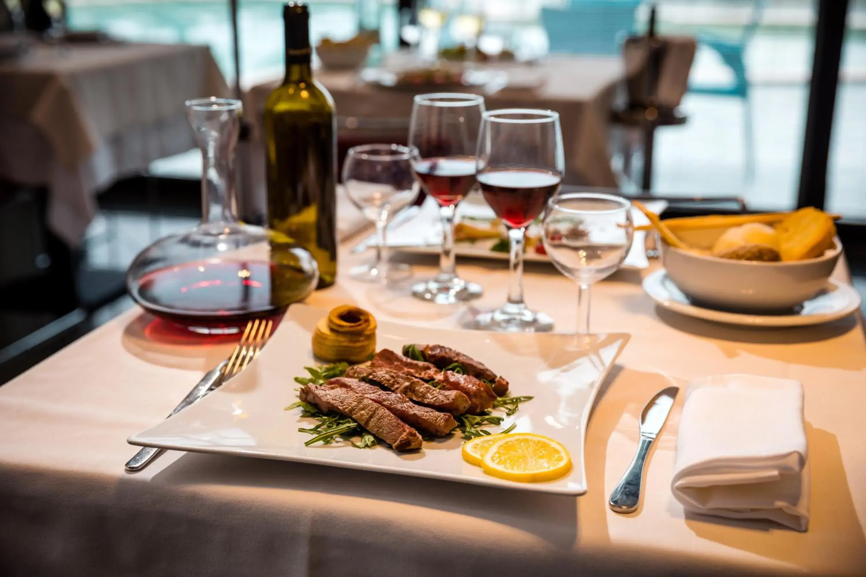 Food close-up in Waldorf Palace Hotel