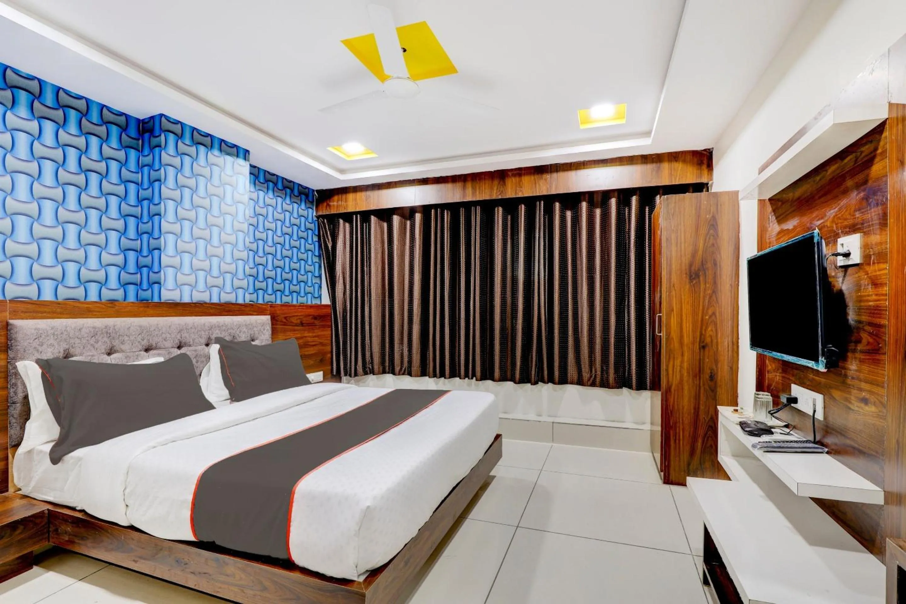 Lobby or reception, Bed in Collection O Lotus Gold