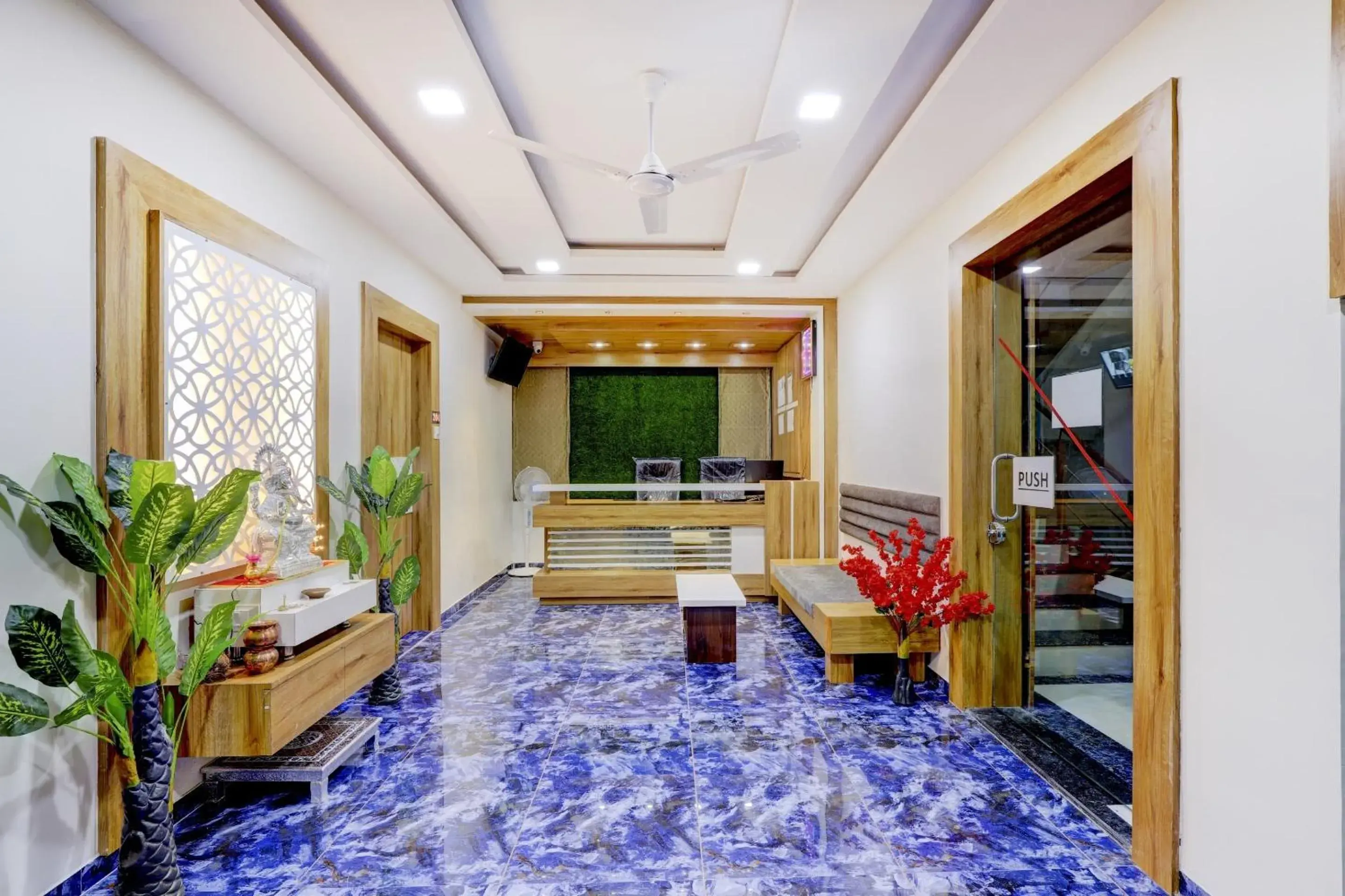 Lobby or reception in Collection O Lotus Gold Lobby or reception in Collection O Lotus Gold