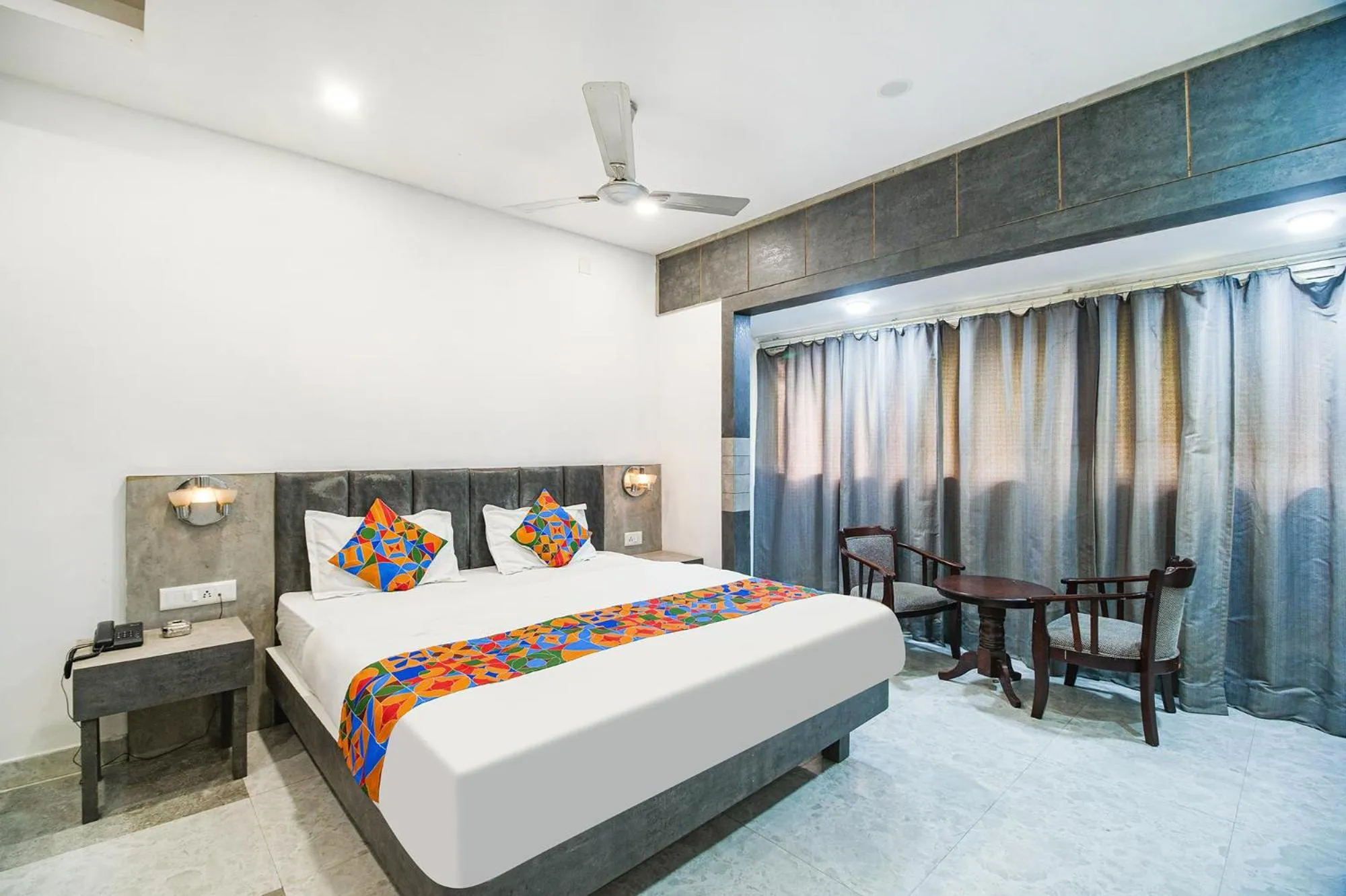 Bed in FabHotel Apple Tree