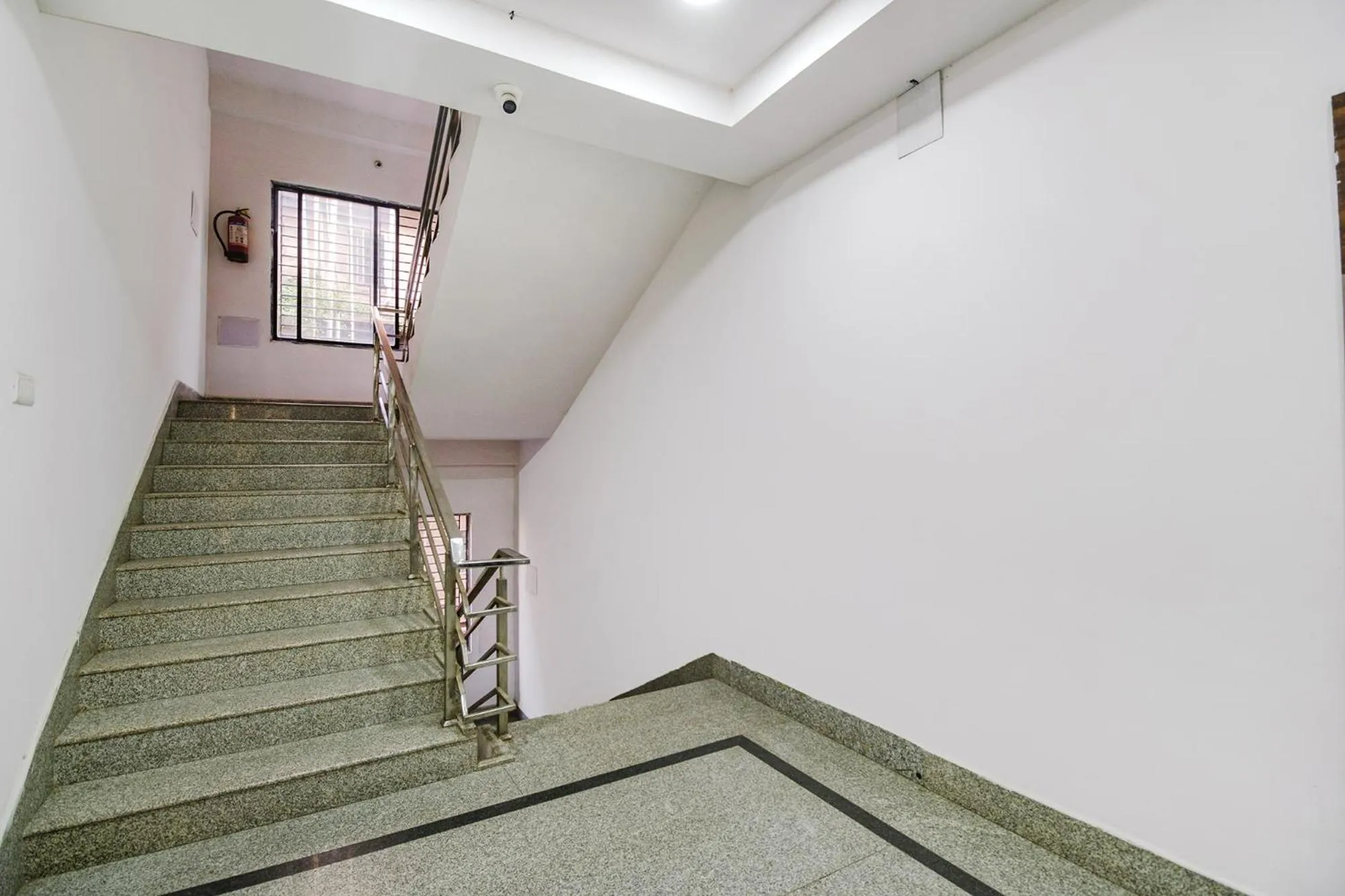 Lobby or reception in FabHotel Apple Tree