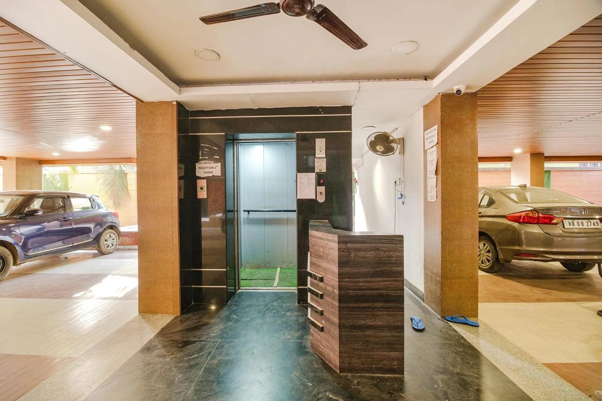 elevator in FabHotel Apple Tree