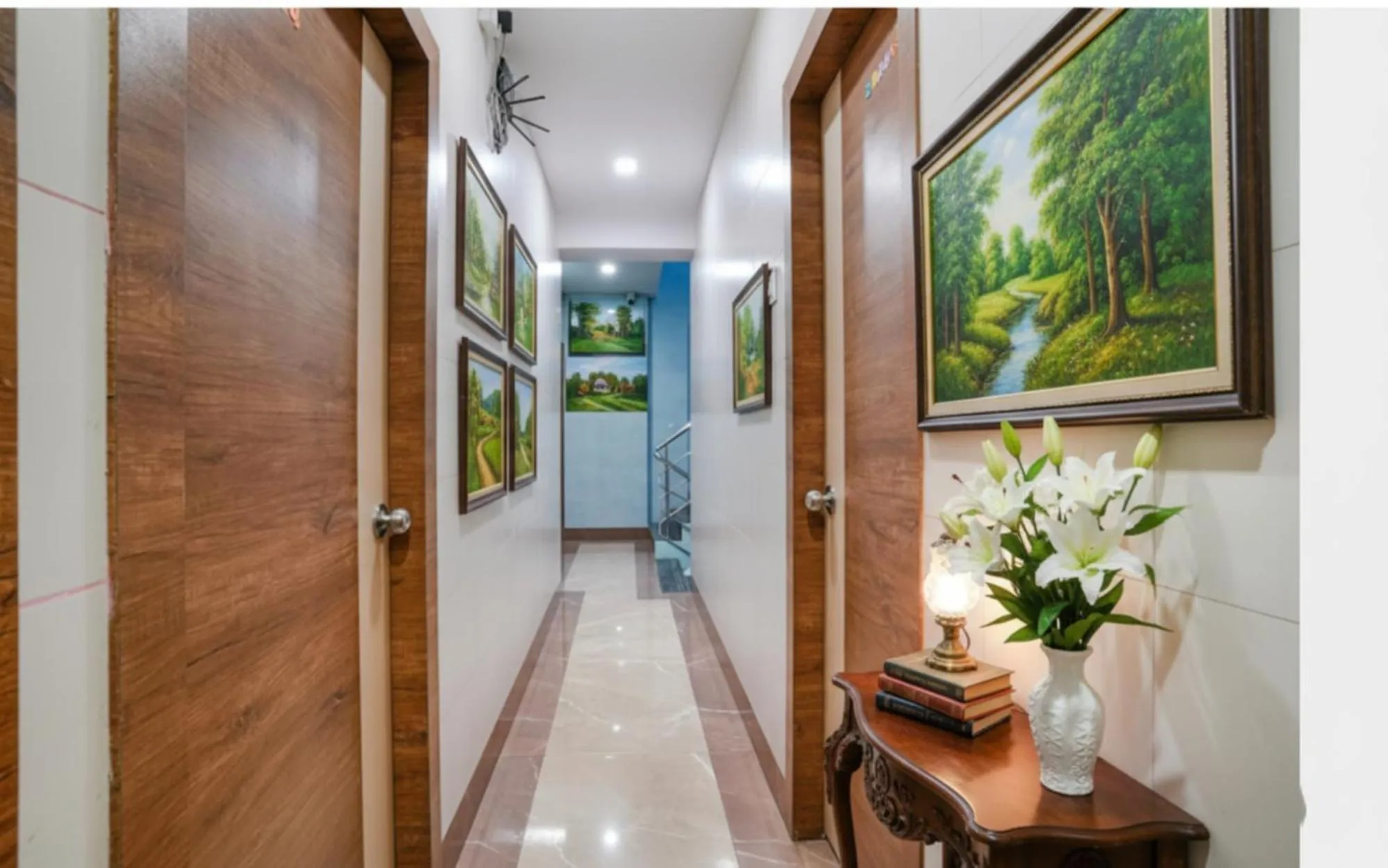 Lobby or reception in FabHotel White Gold - Nr Mahape