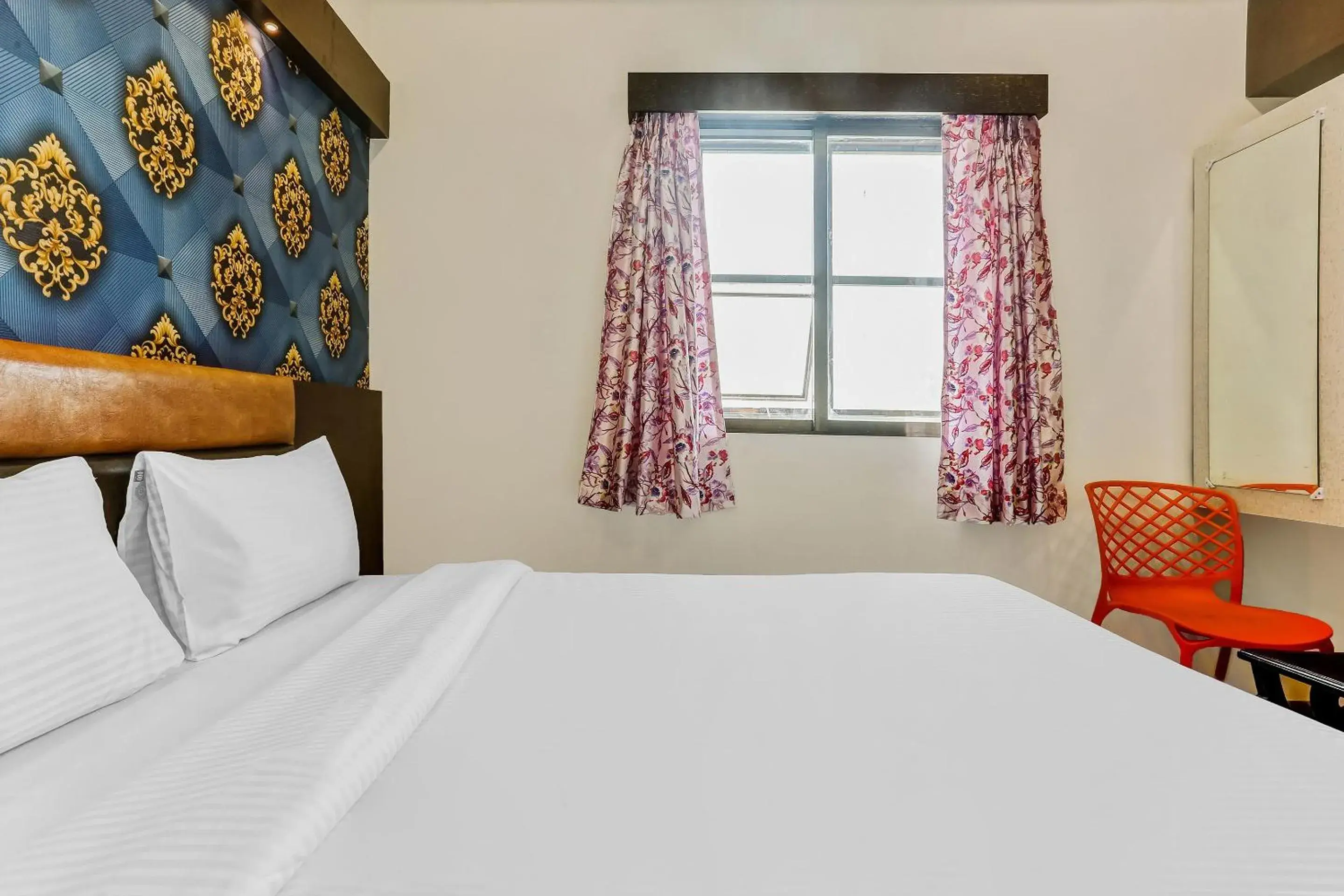 Bedroom, Bed in Capital O Geeta Palace Bedroom, Bed in Capital O Geeta Palace