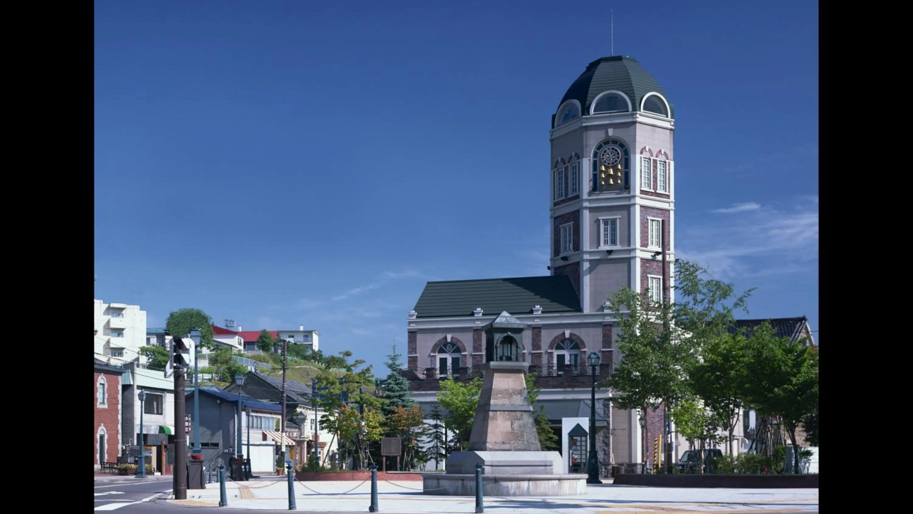 Nearby landmark in GRIDS PREMIUM HOTEL OTARU