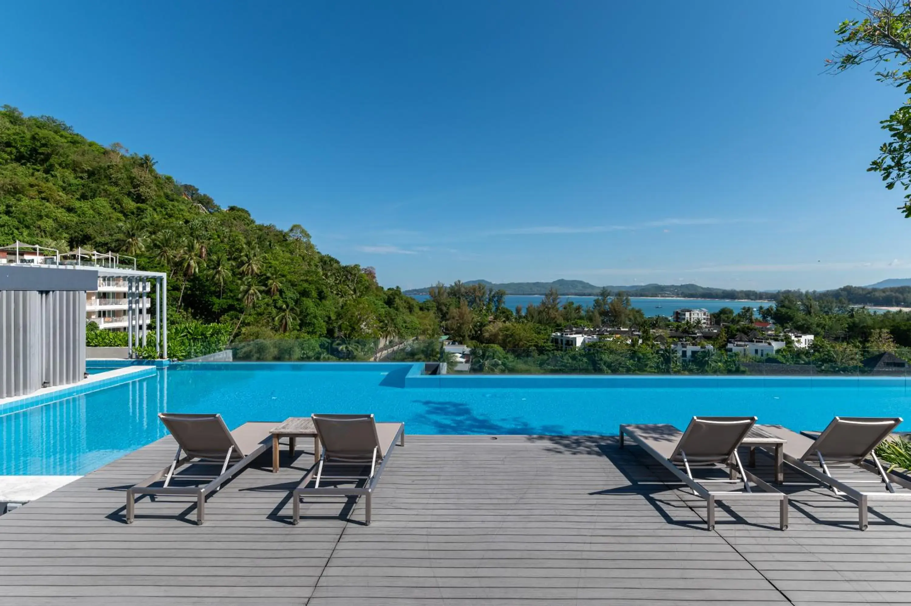 Swimming pool in Aristo 2 Phuket by RESAVA Swimming pool in Aristo 2 Phuket by RESAVA