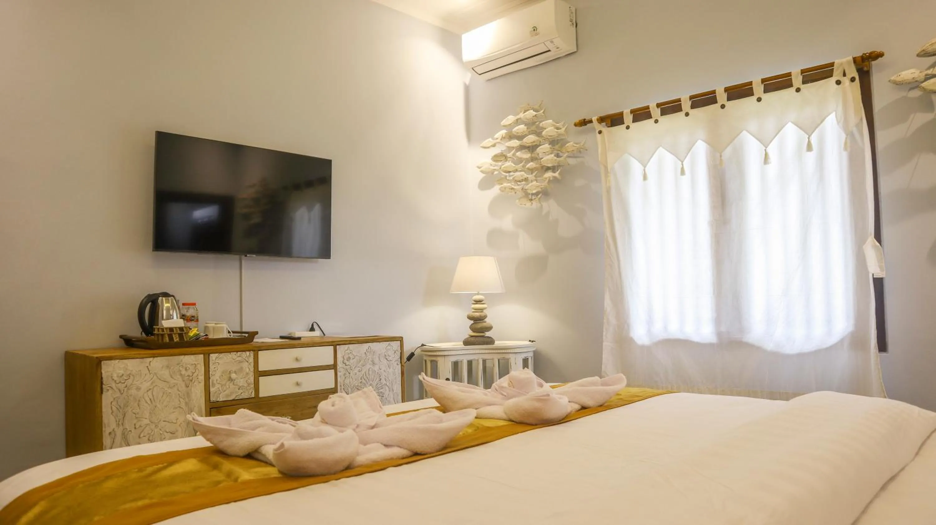 TV and multimedia, Bed in Omah Siliran Heritage