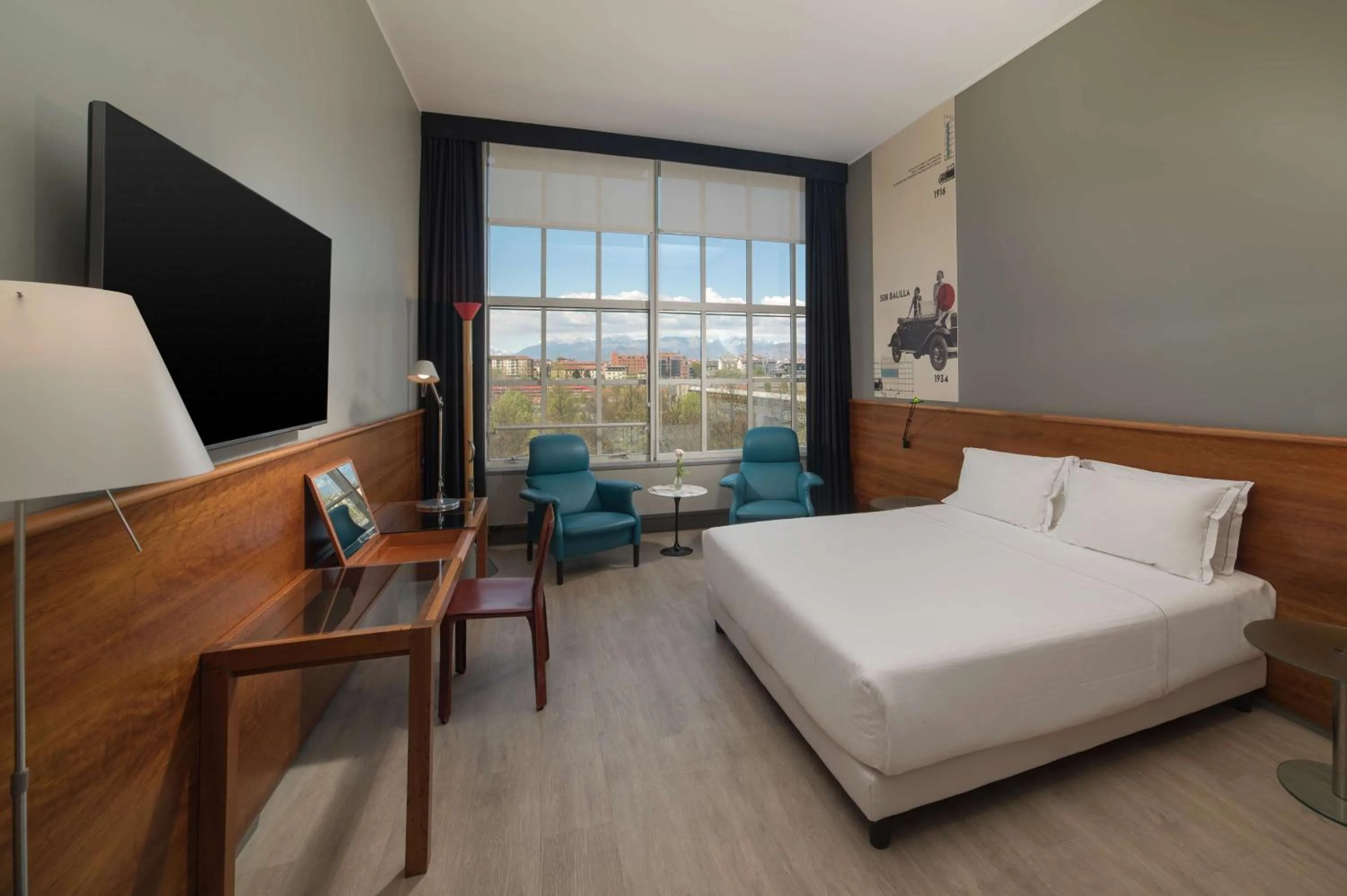 Bedroom, Bed in NH Torino Lingotto Congress