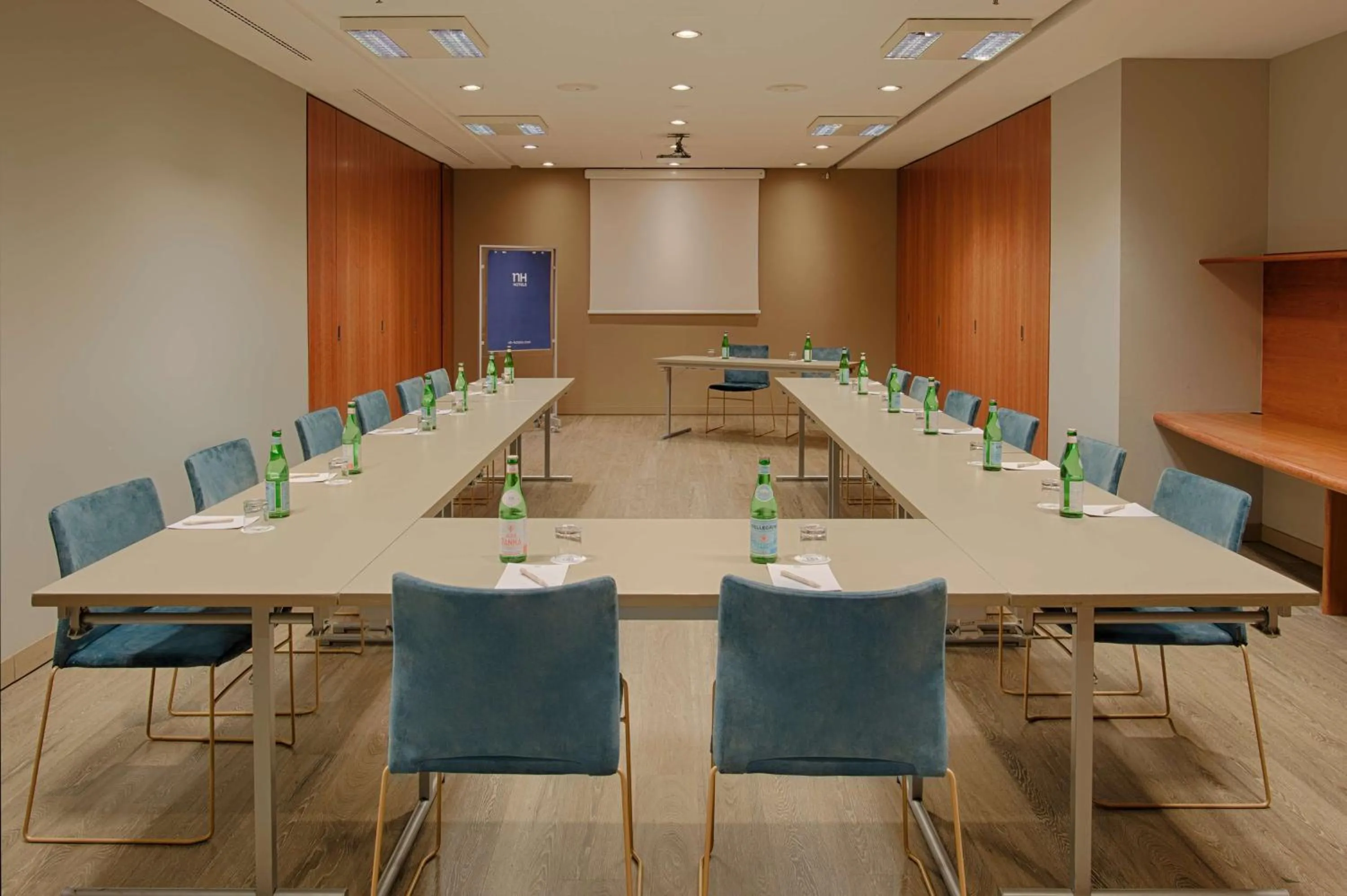 Meeting/conference room in NH Torino Lingotto Congress