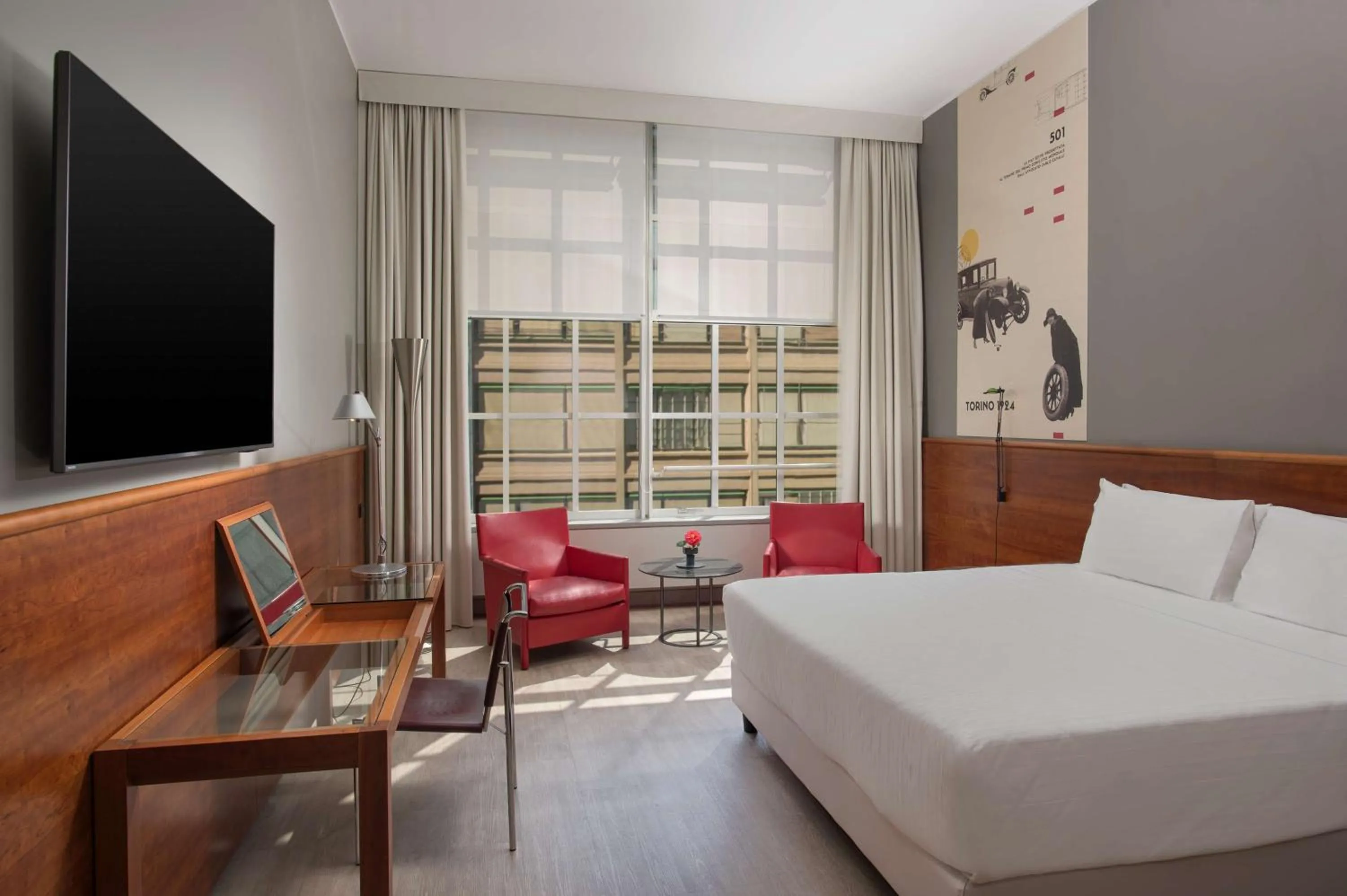 Bedroom, Bed in NH Torino Lingotto Congress