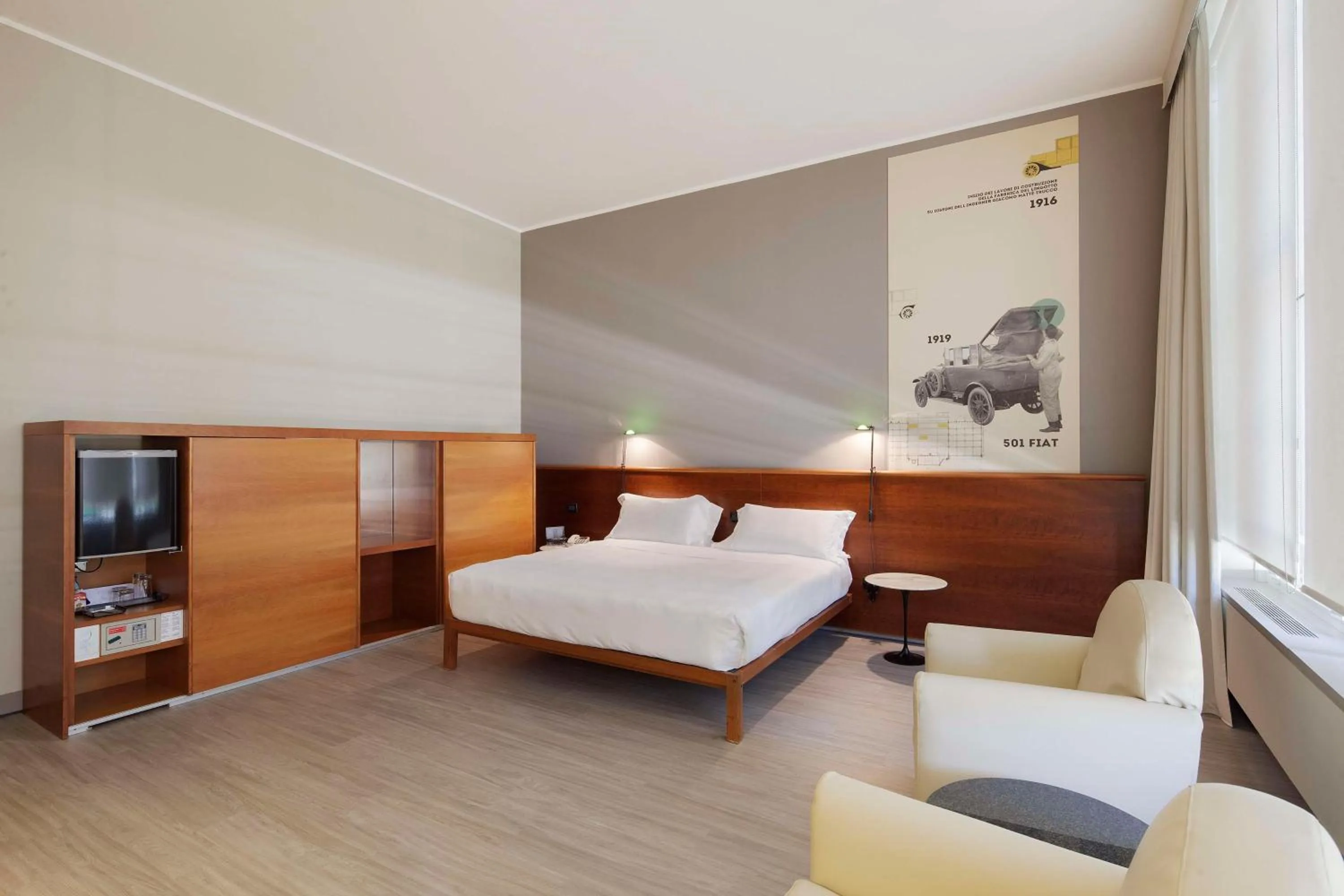 Bedroom, Bed in NH Torino Lingotto Congress
