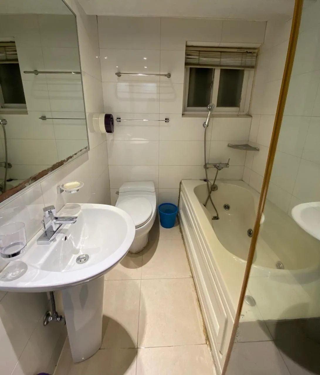 Bathroom in Dalgona Guesthouse