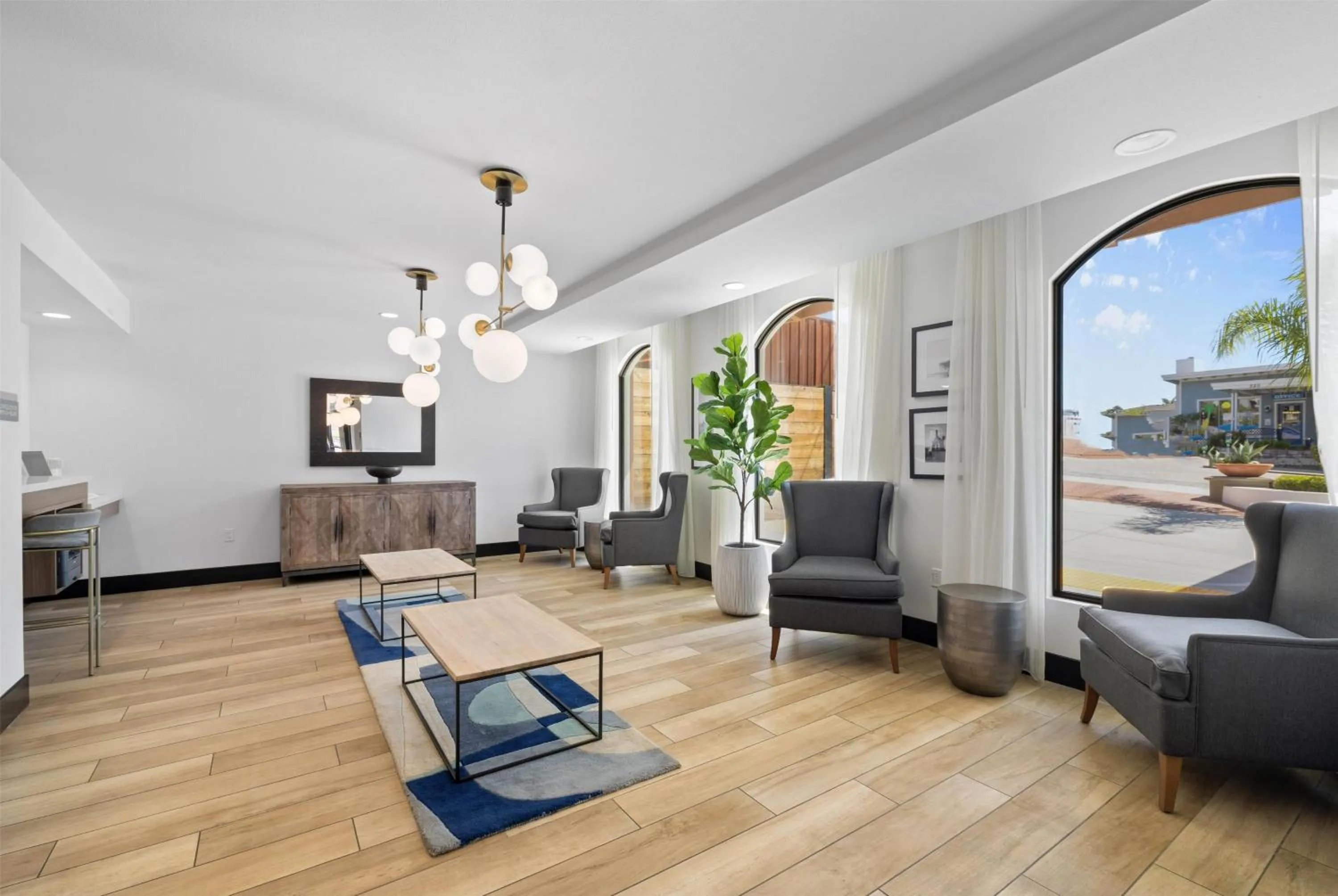 Business facilities in La Quinta Inn & Suites by Wyndham Santa Cruz