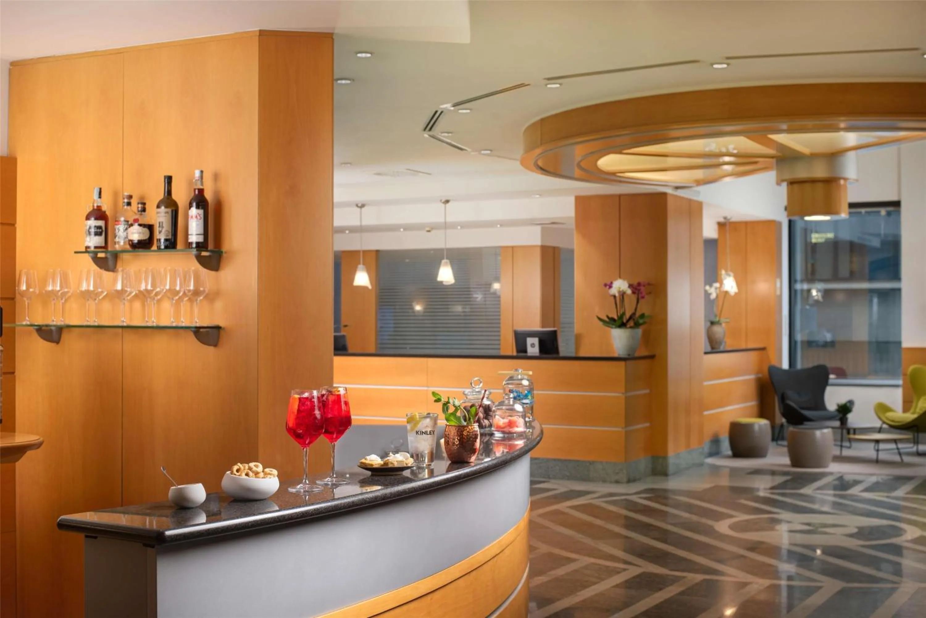 Restaurant/places to eat in NH Milano Machiavelli