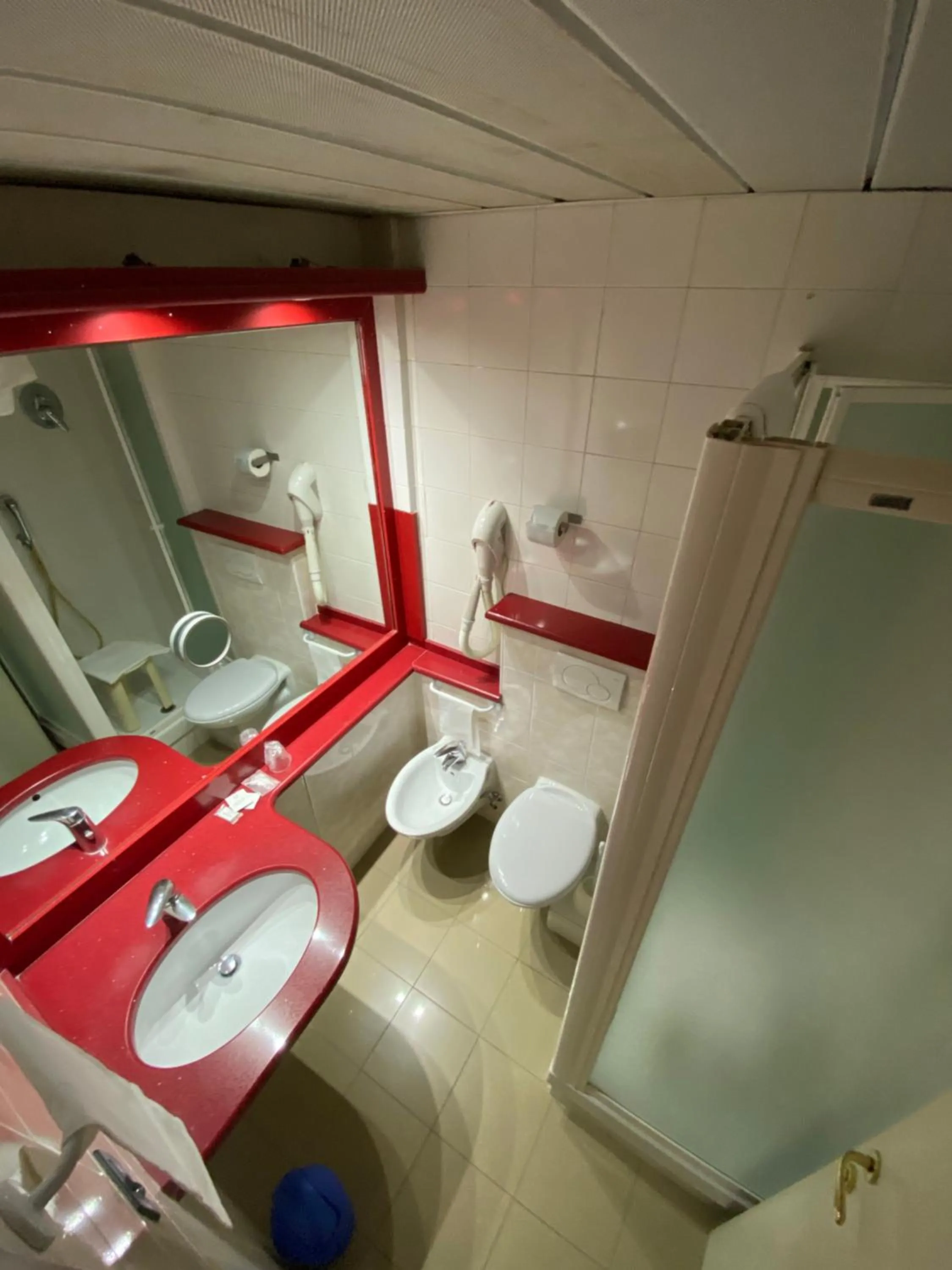 Bathroom in Artua'&Solferino