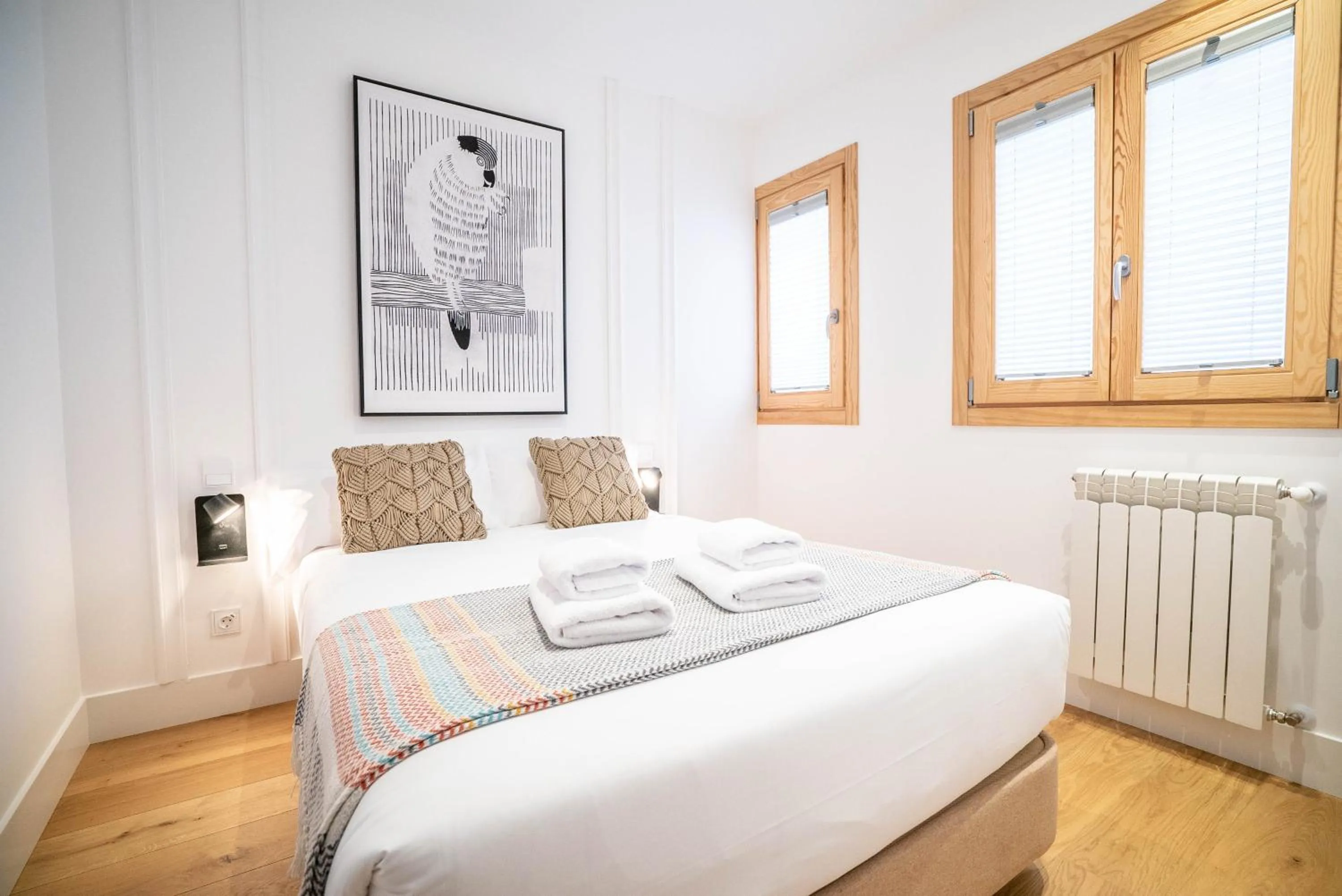 Bed in Smartr Madrid Gran Via Apartments