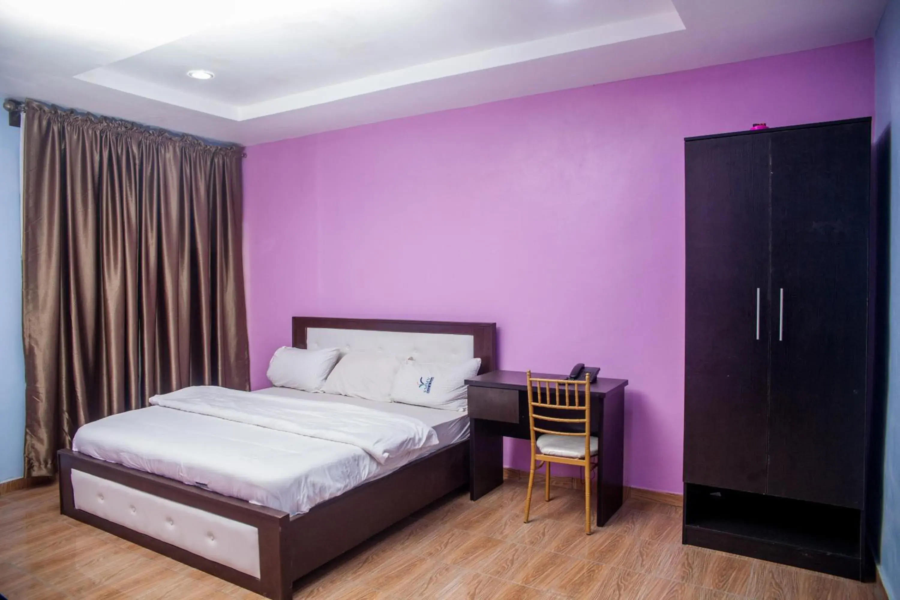 Bed in Emmy Hotels & Suites Bed in Emmy Hotels & Suites