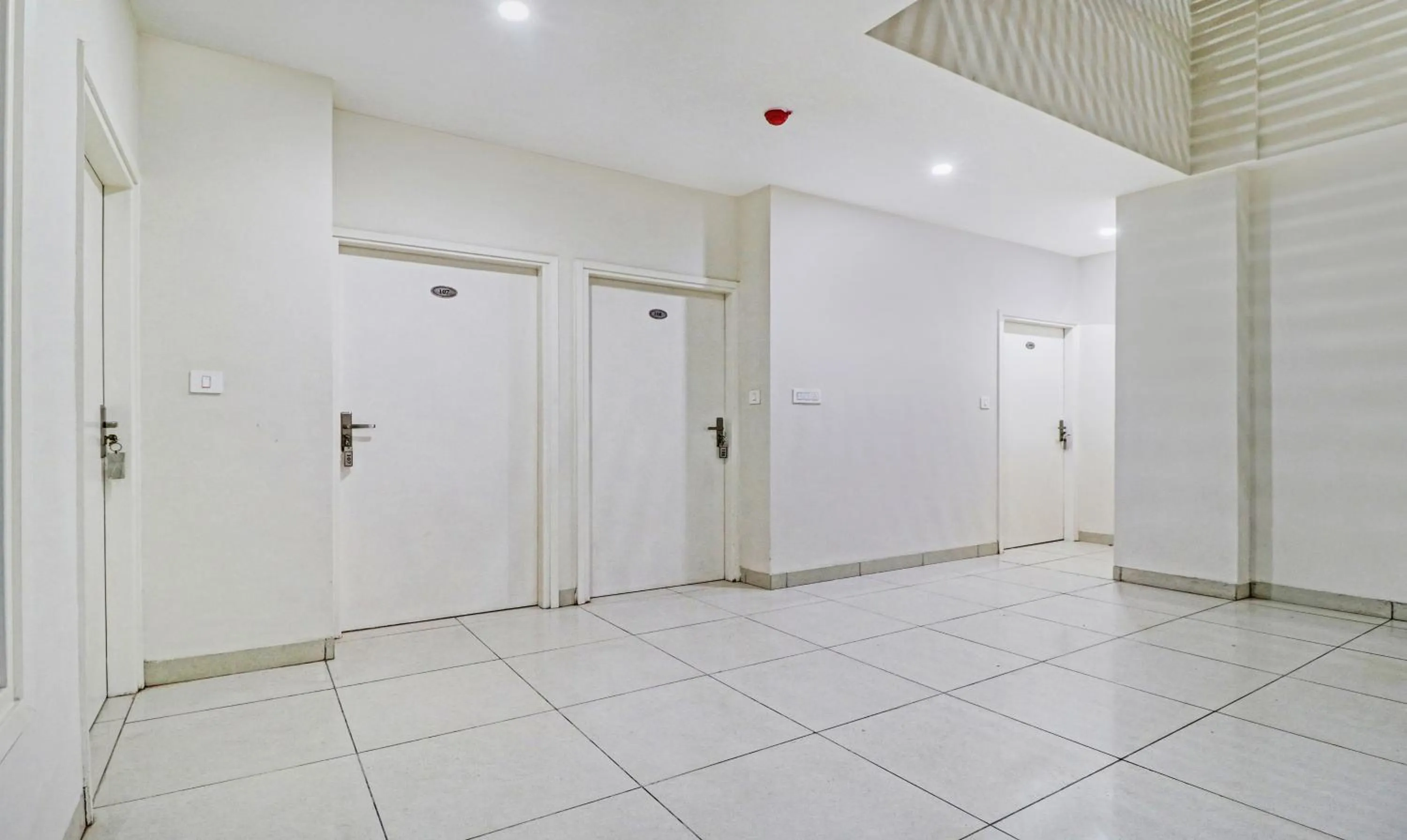 Lobby or reception in Treebo Kamron Regency Sector 80