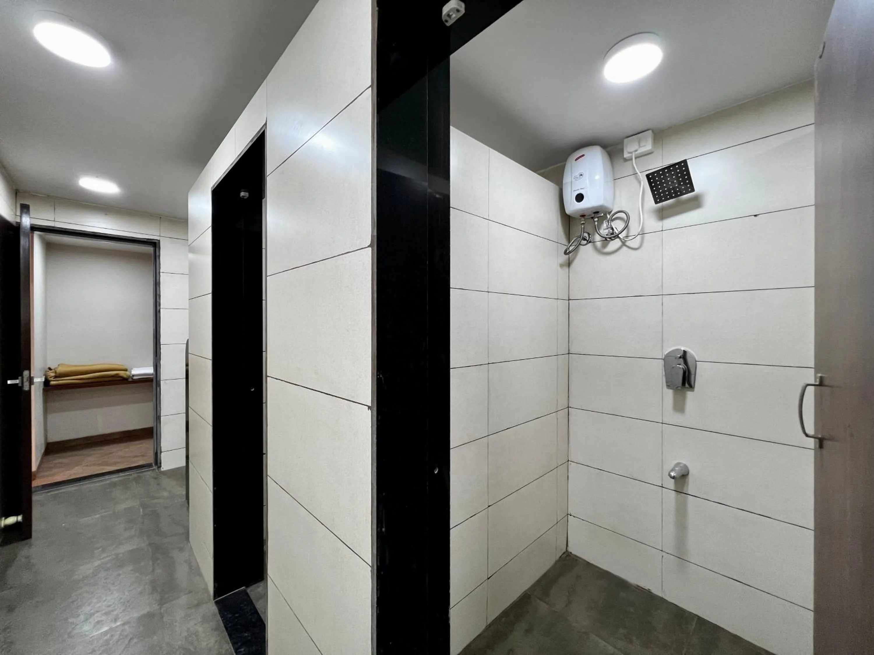 Bathroom in Paramount Riverfront Resort & Spa, Karjat