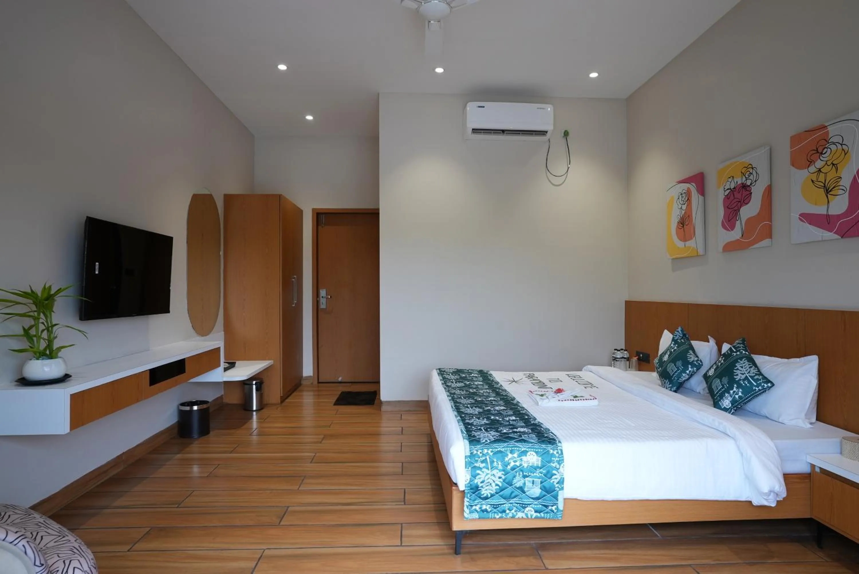 TV and multimedia, Bed in Paramount Riverfront Resort & Spa, Karjat