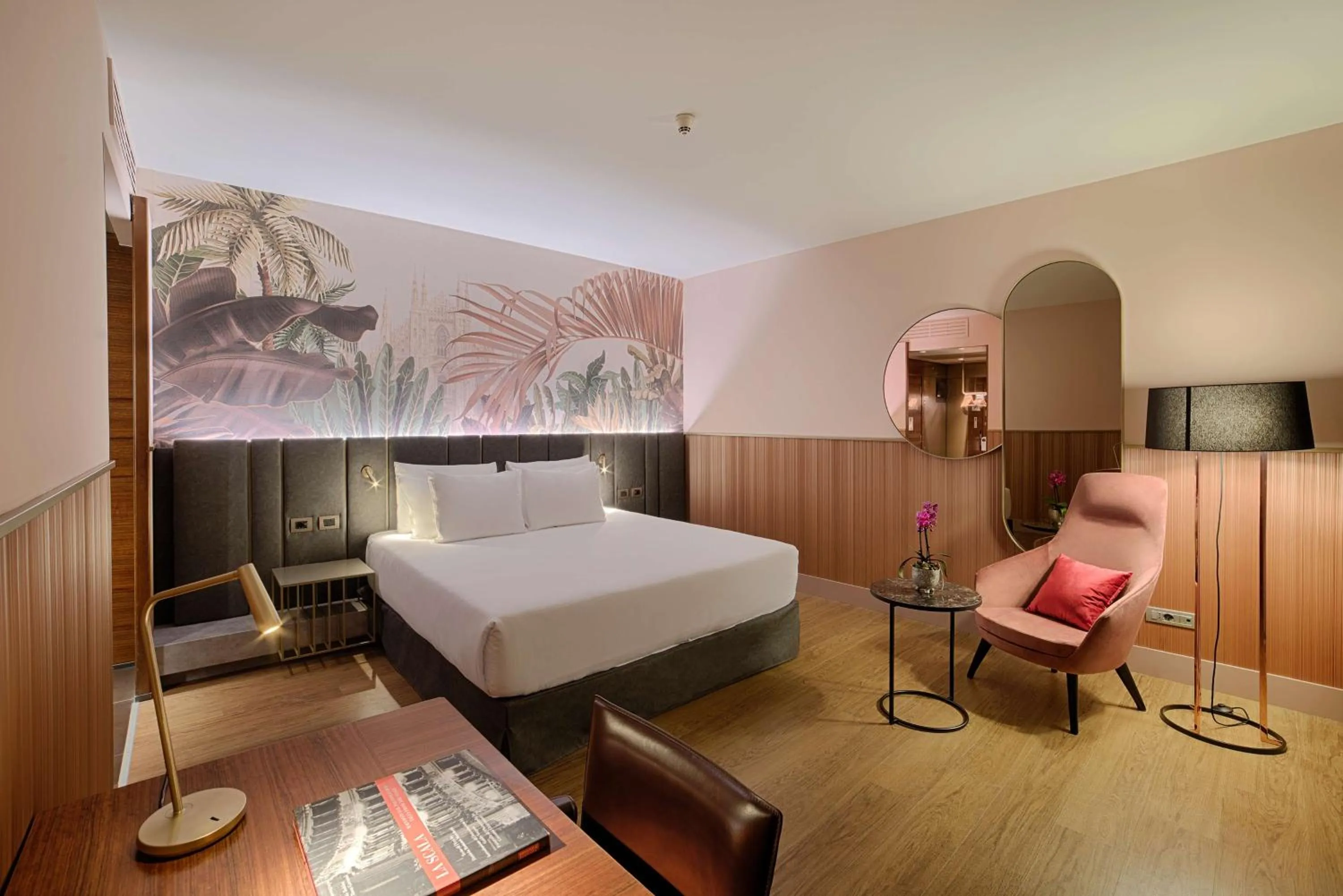 Bedroom, Bed in NH Collection Milano Touring