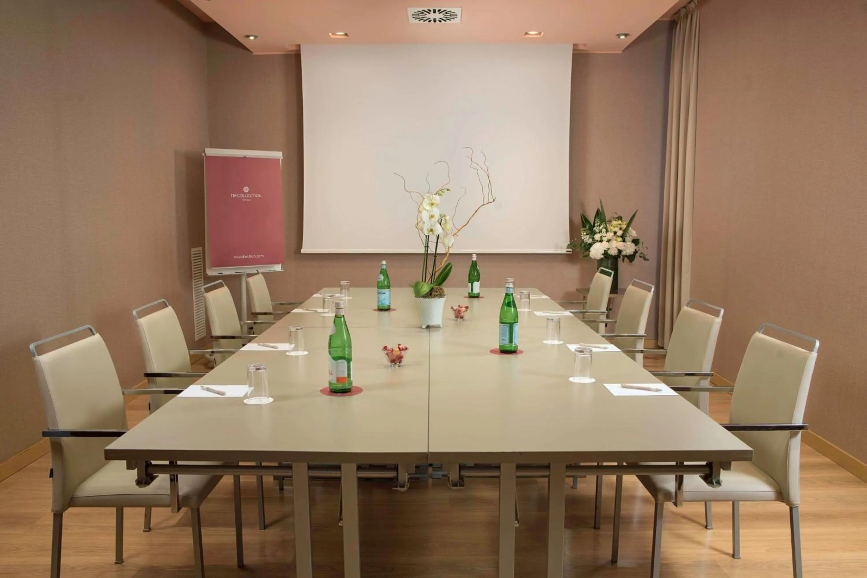 Meeting/conference room in NH Collection Milano Touring