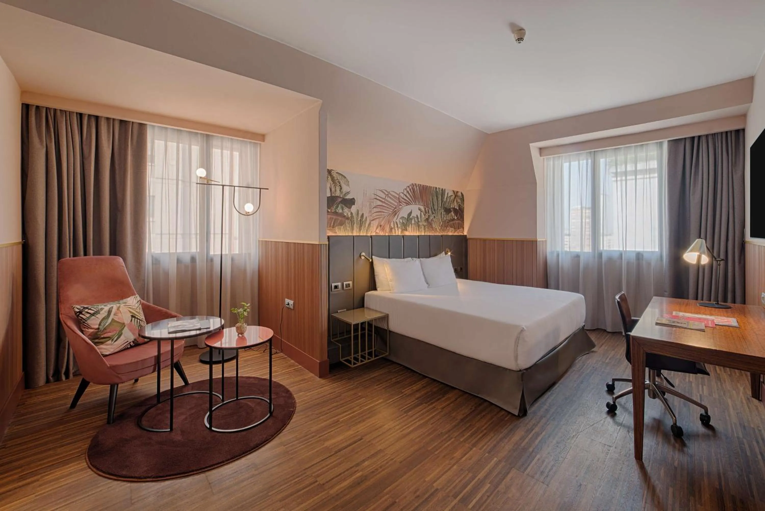 Bedroom, Bed in NH Collection Milano Touring