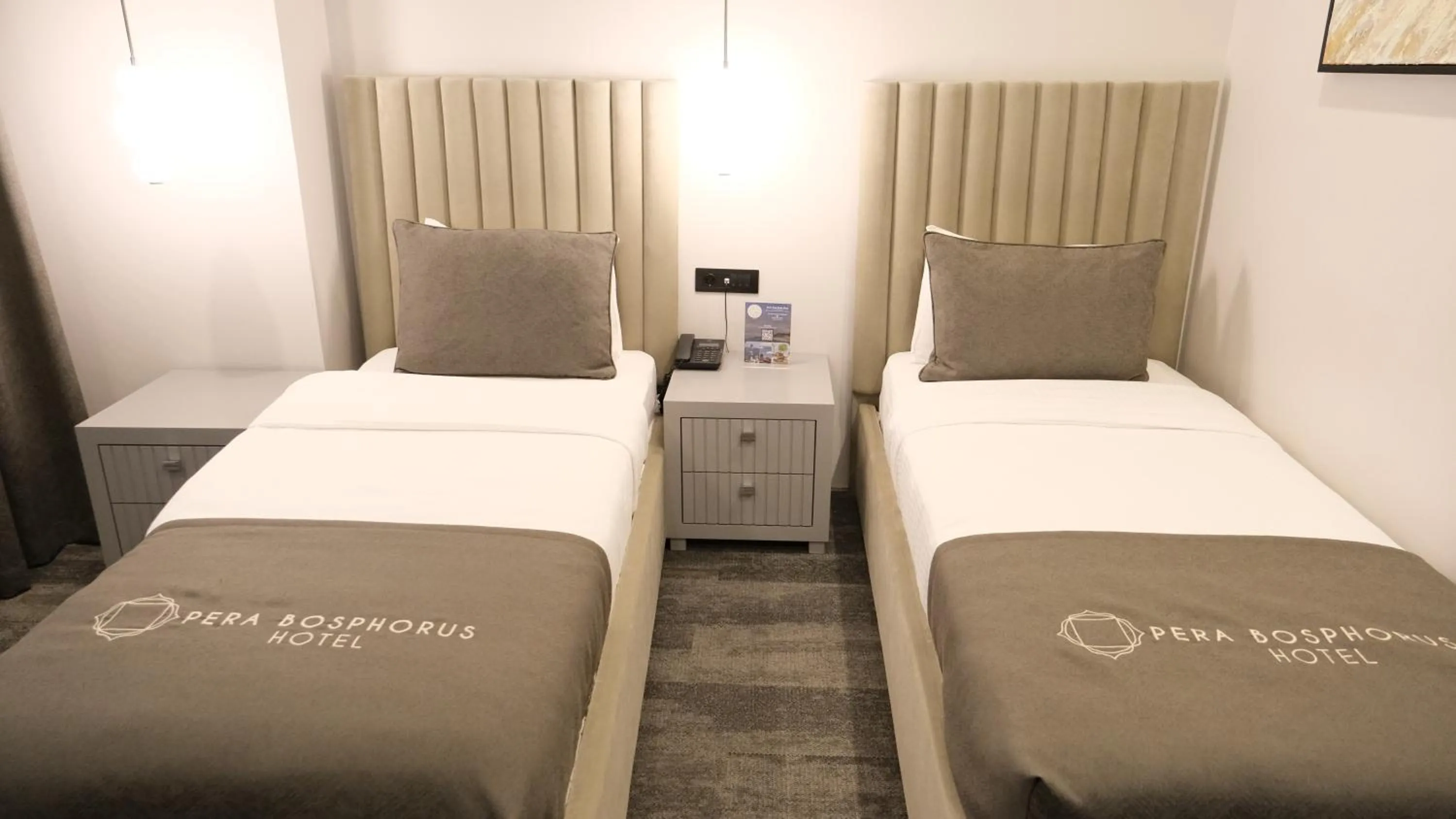 Photo of the whole room, Bed in Pera Bosphorus Hotel