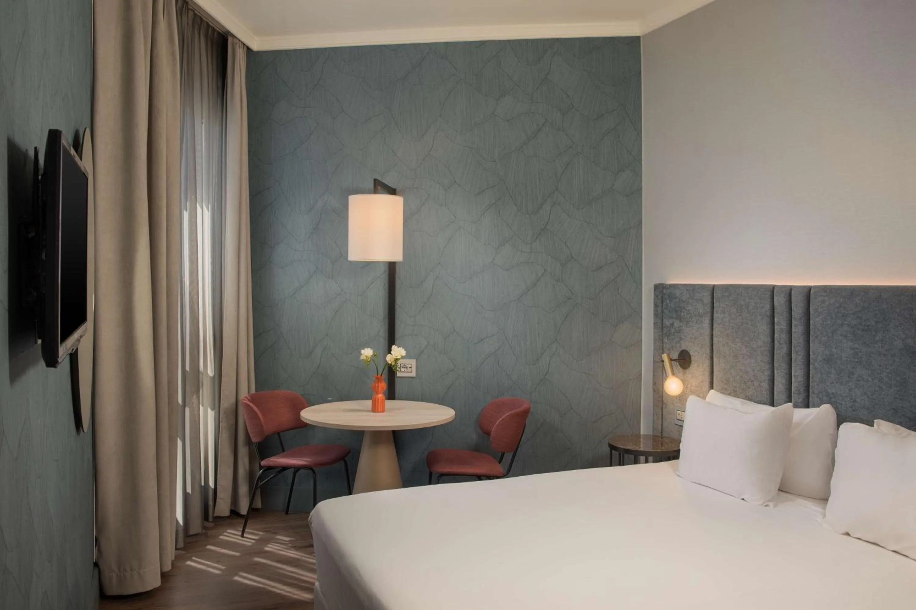 Other, Bed in NH La Spezia