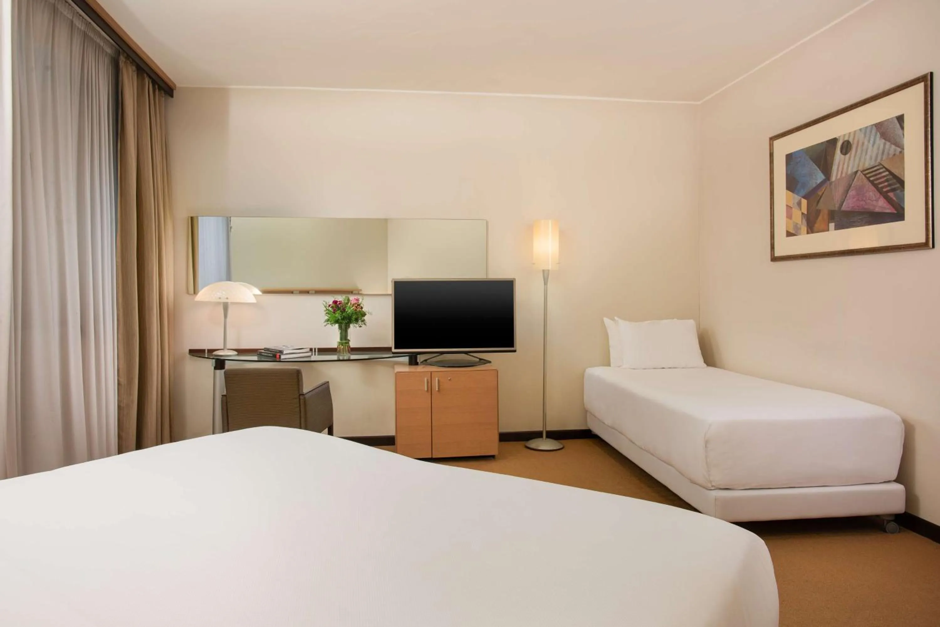 Bedroom, Bed in NH Bologna Villanova