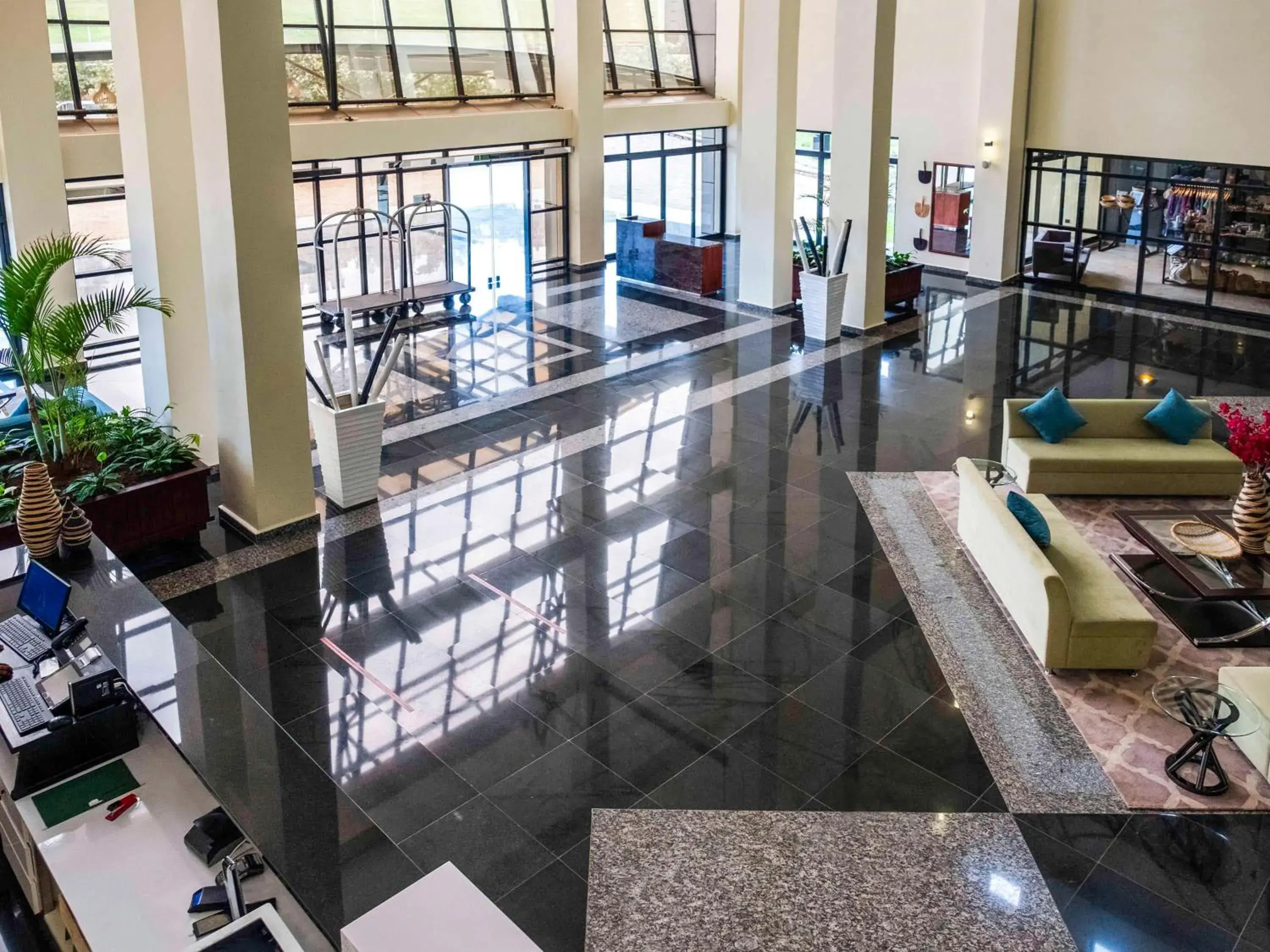 Mantis Kivu Marina Bay Hotel Mantis Kivu Marina Bay Hotel