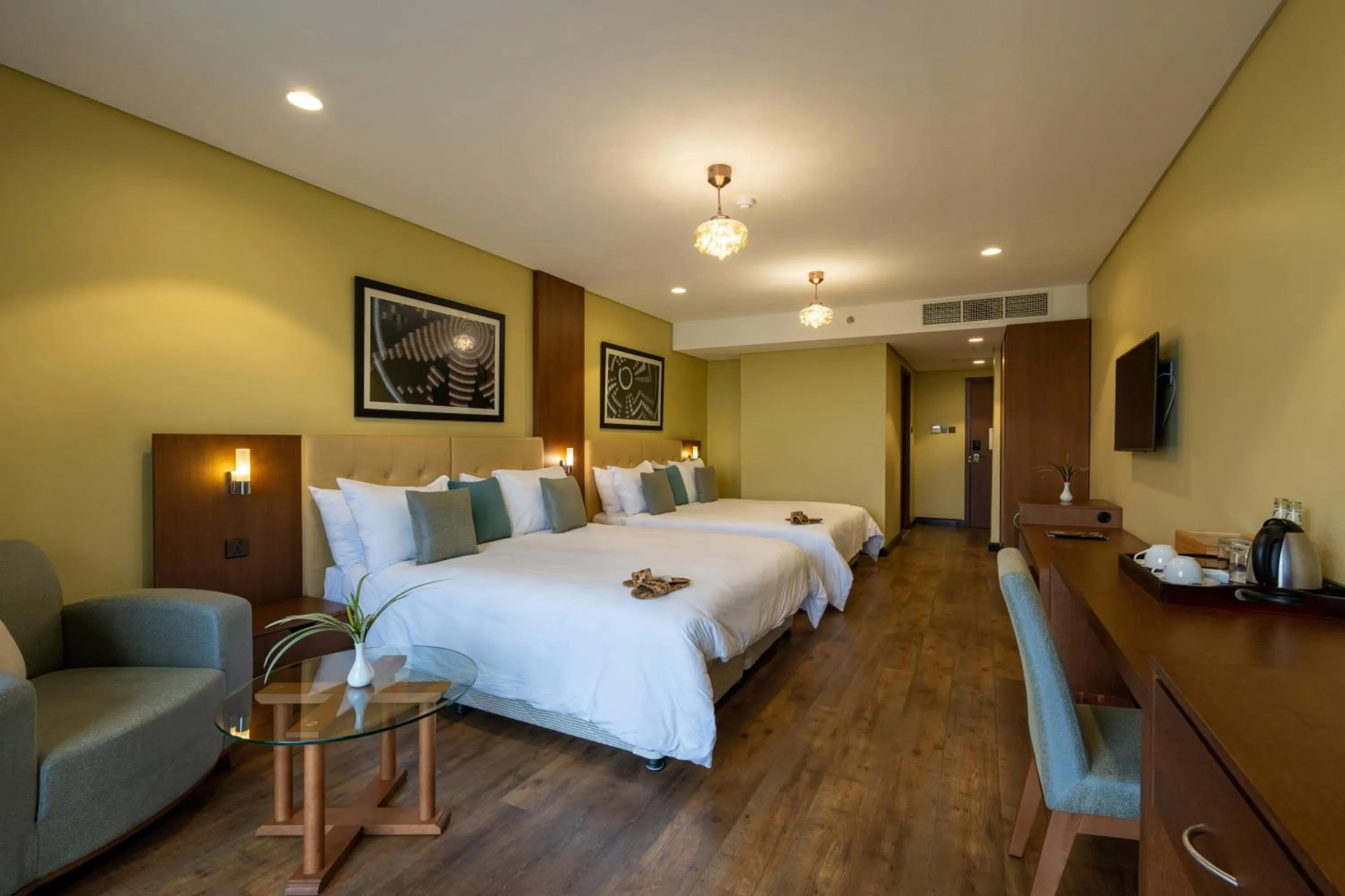 Bedroom, Bed in Mantis Kivu Marina Bay Hotel