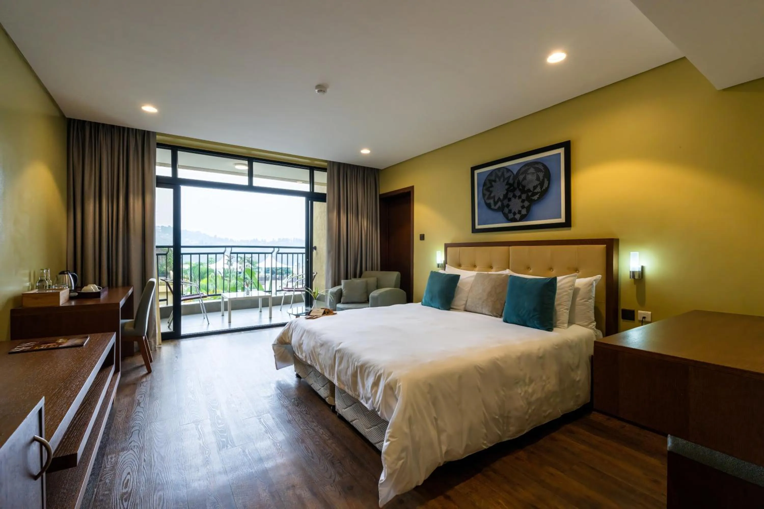 Bedroom, Bed in Mantis Kivu Marina Bay Hotel