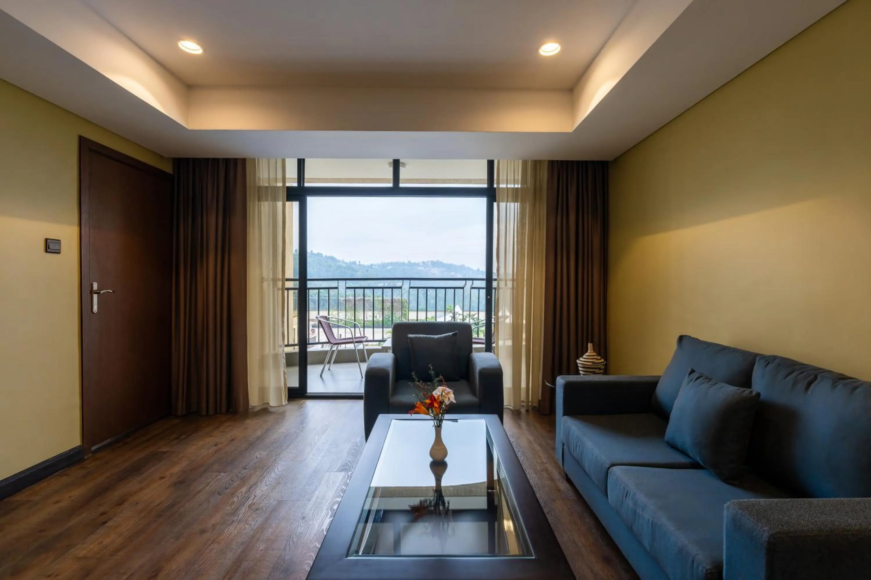 Seating area in Mantis Kivu Marina Bay Hotel