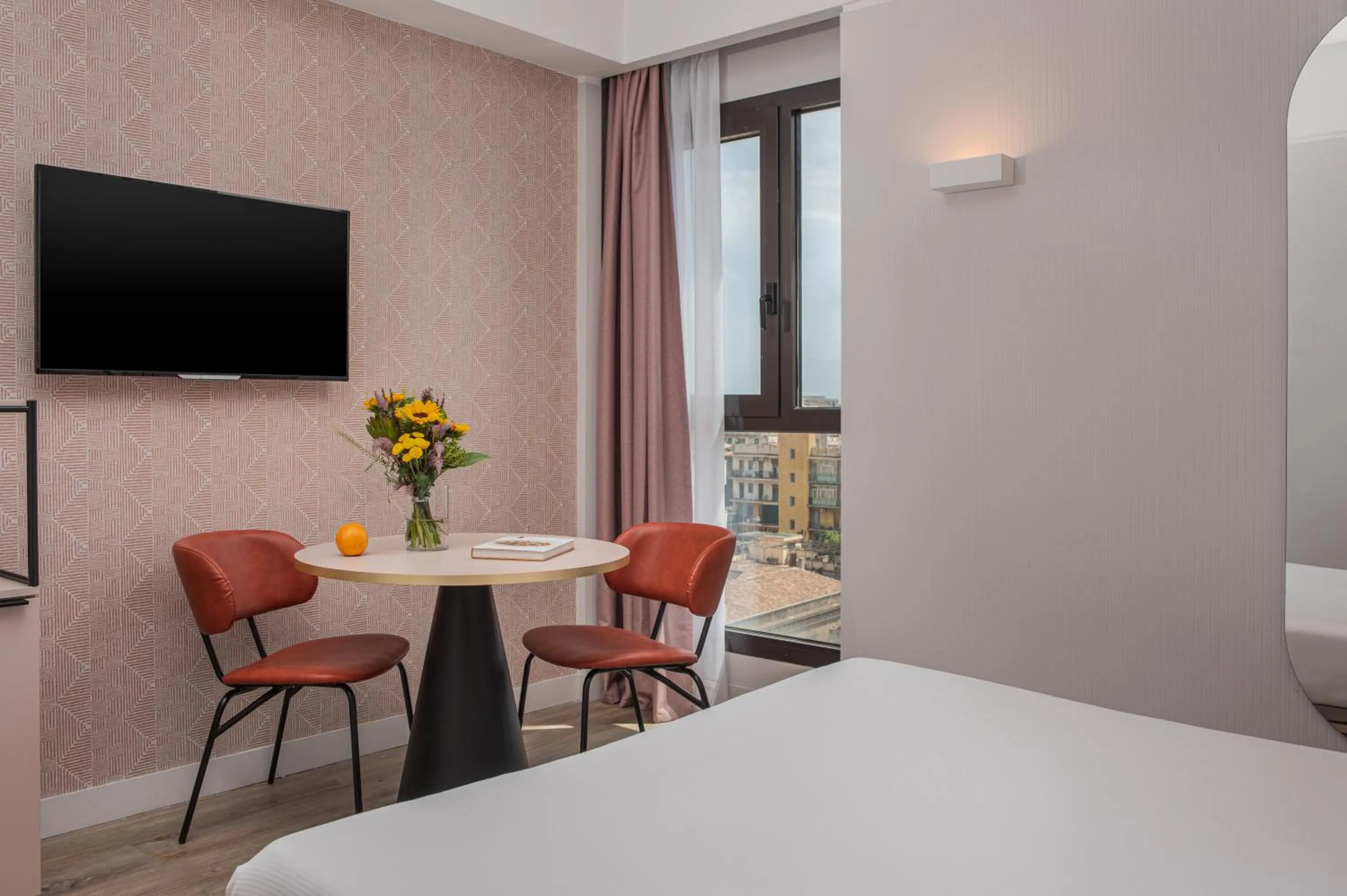 Bed in NH Catania Centro