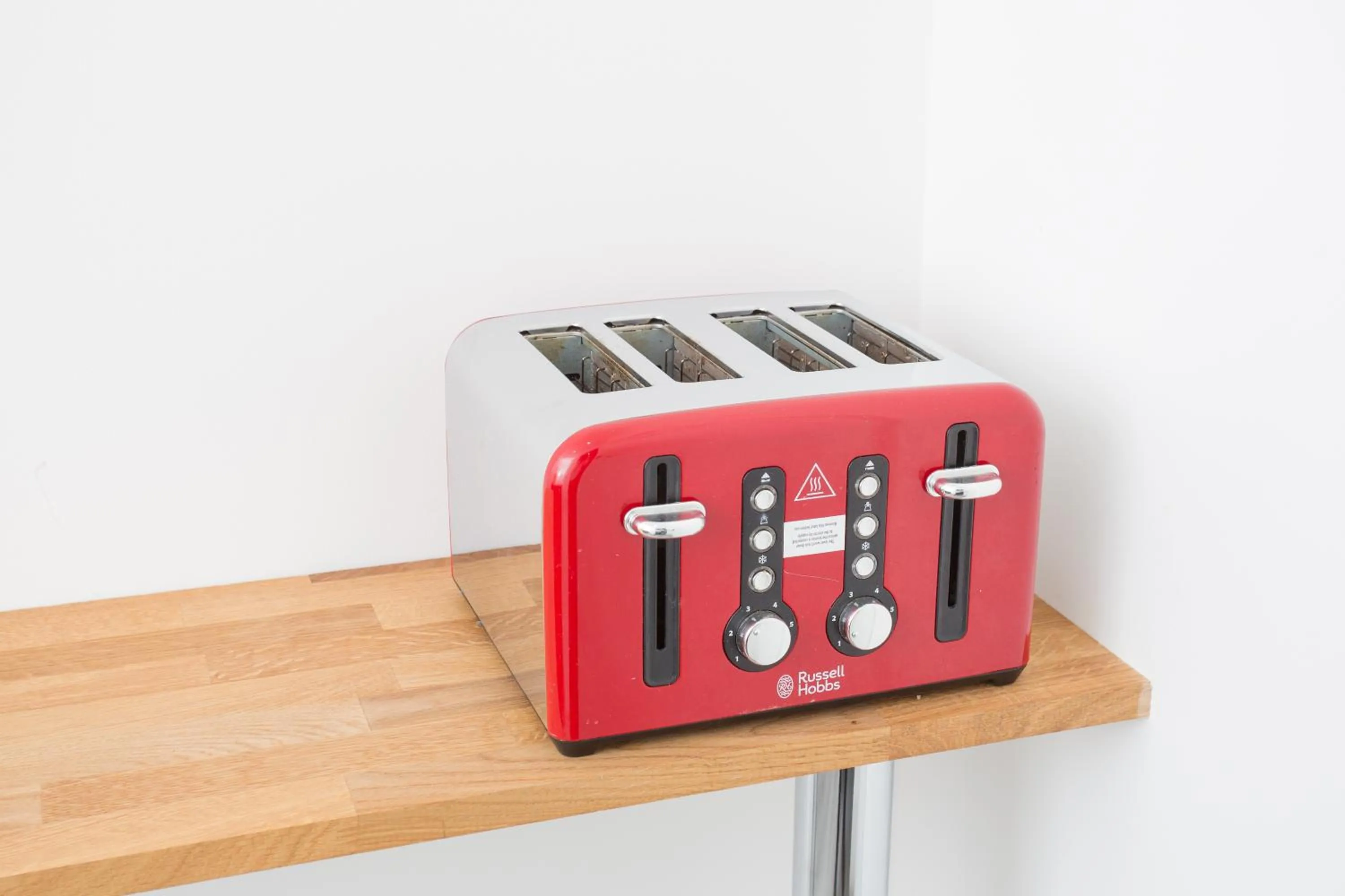 toaster in Legoland Heathrow Windsor Apartment Hotel