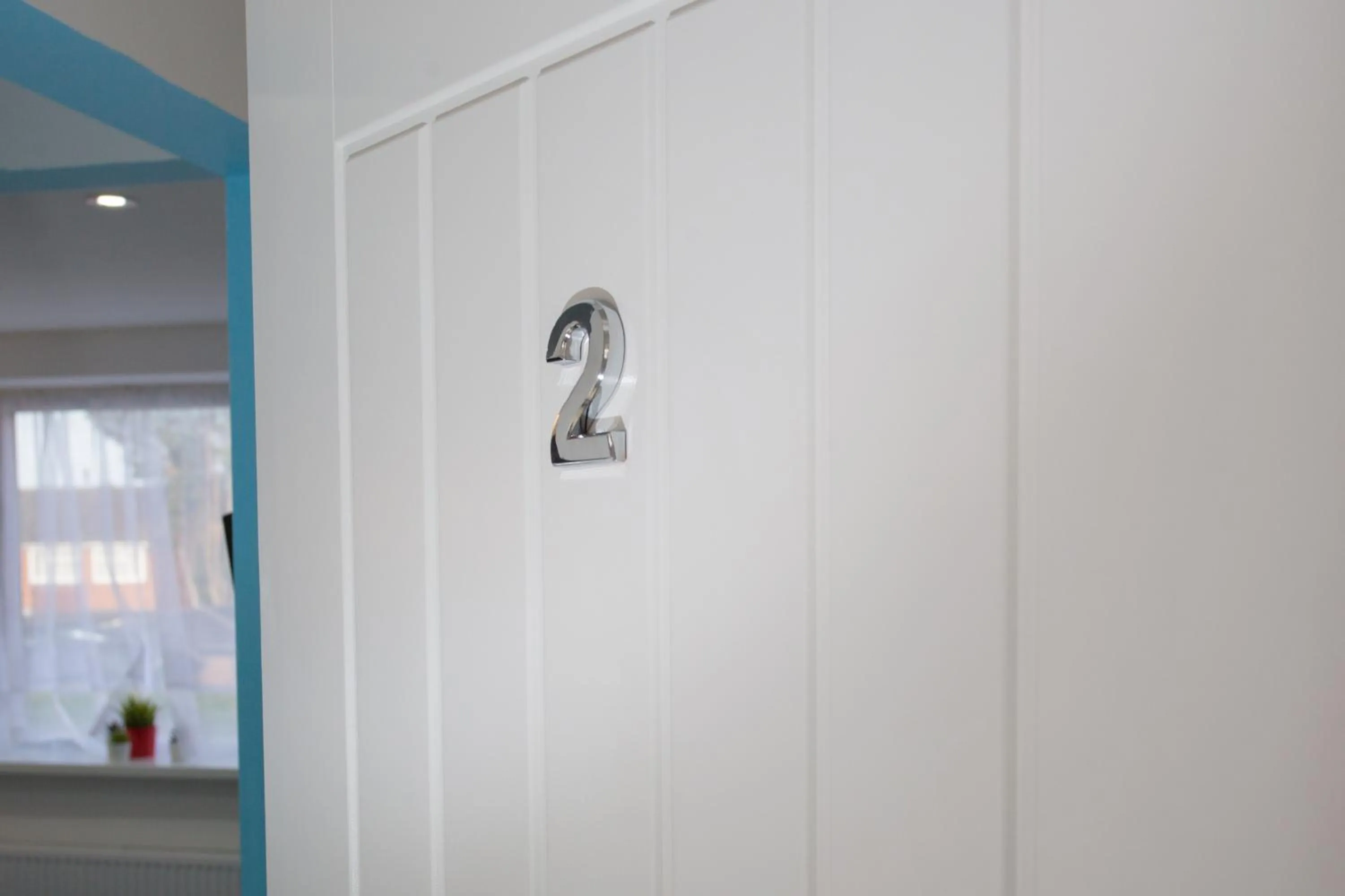 wardrobe in Legoland Heathrow Windsor Apartment Hotel