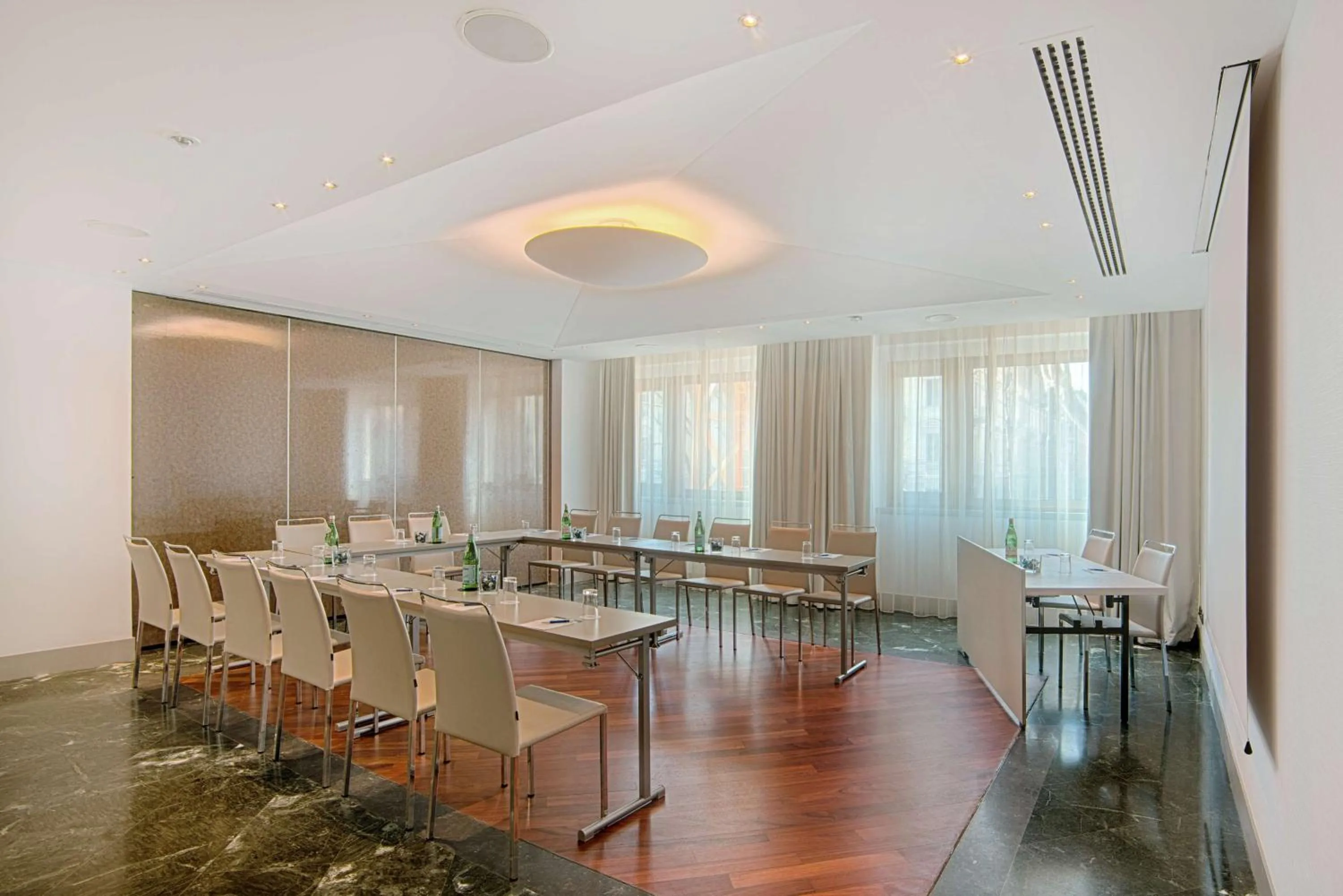 Meeting/conference room in NH Torino Centro