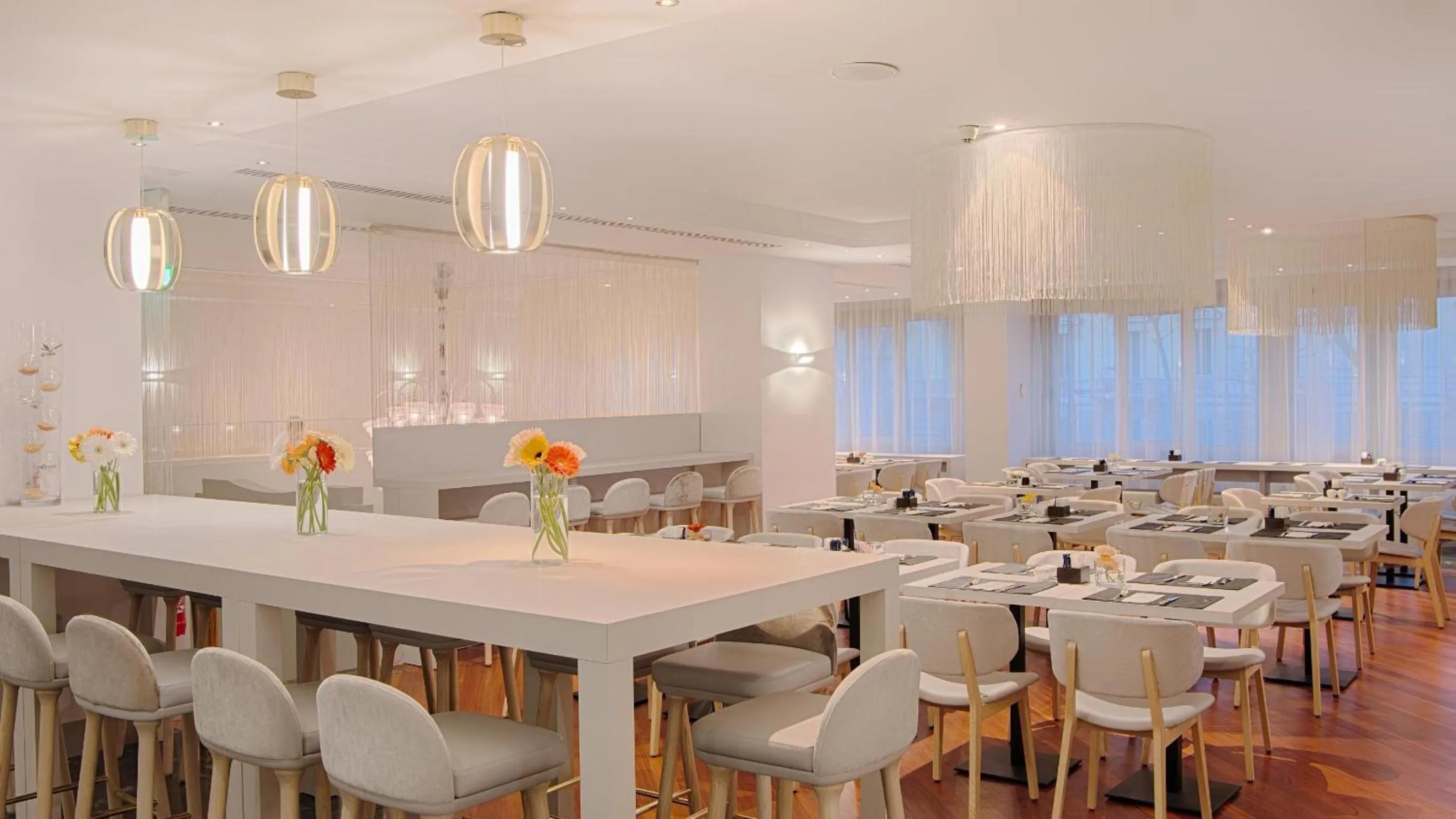 Restaurant/places to eat in NH Torino Centro