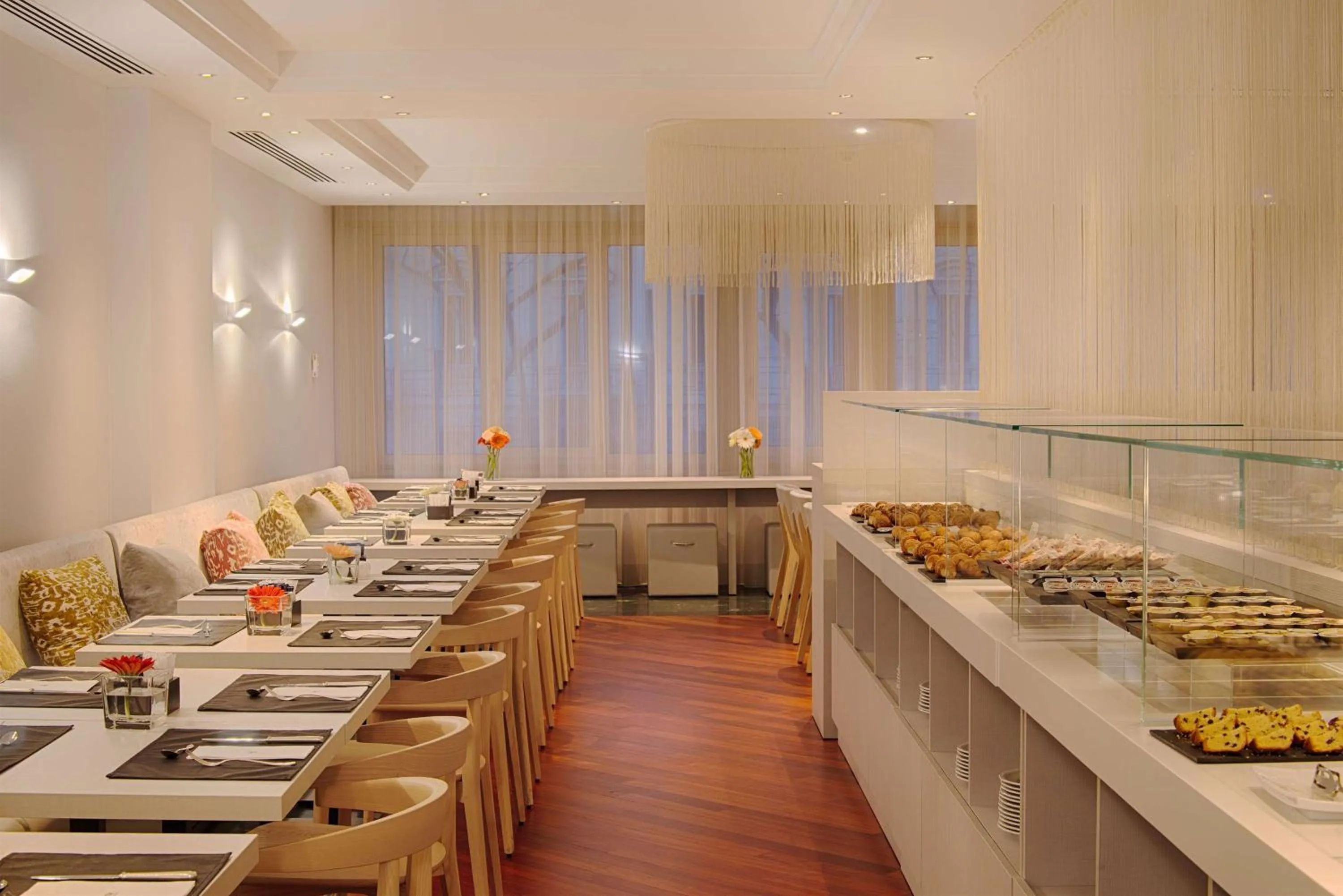 Breakfast in NH Torino Centro