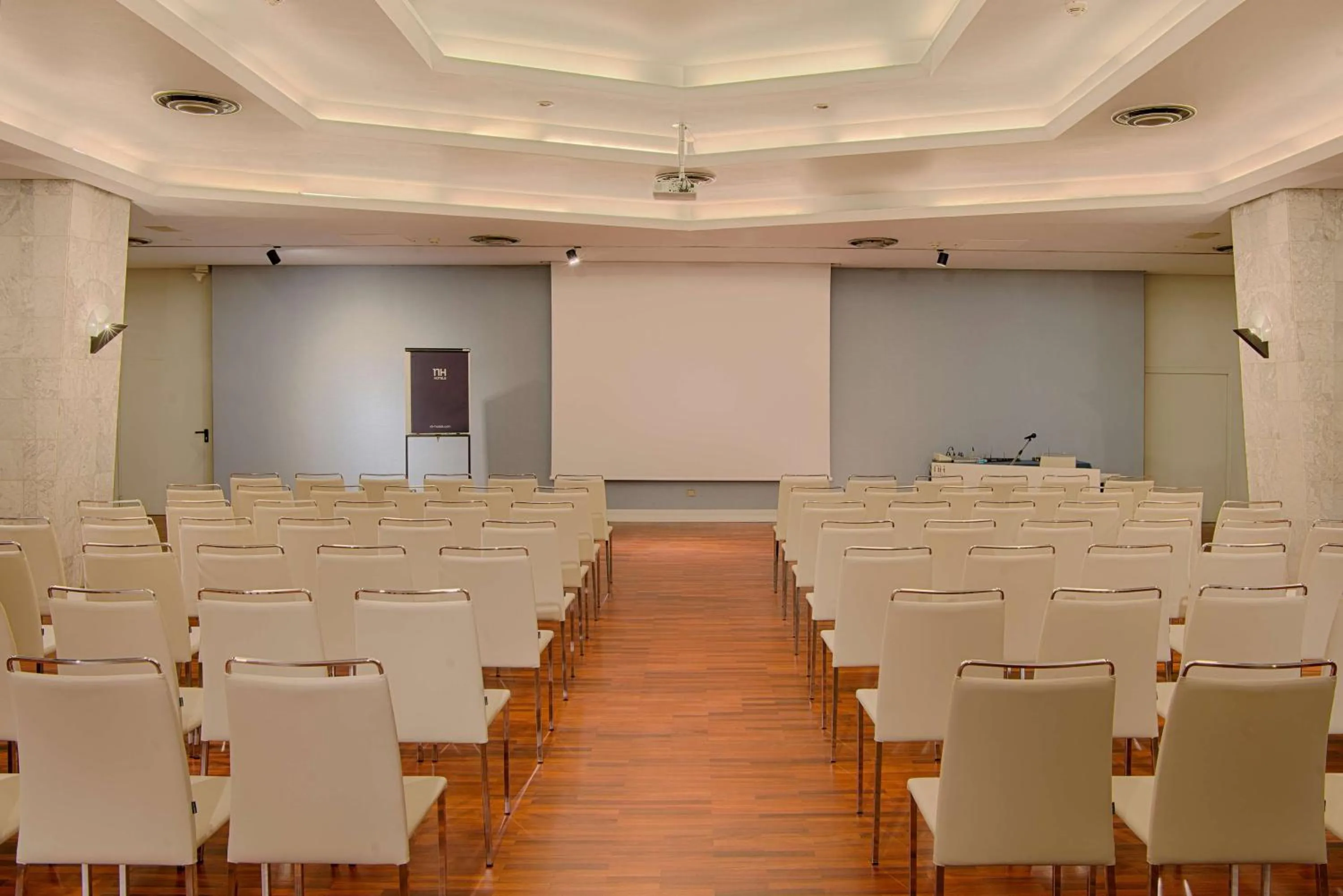 Meeting/conference room in NH Torino Centro