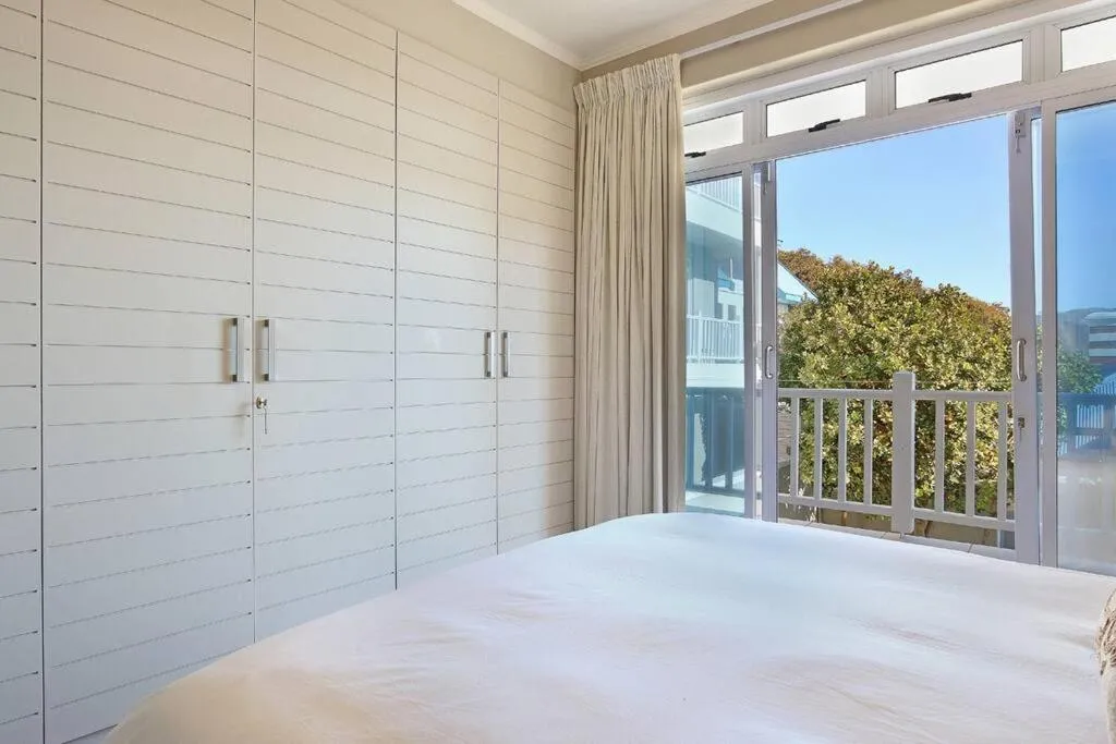 Bedroom, Bed in Penguin Haven . Luxury 2 bedroom, Boulders Beach.