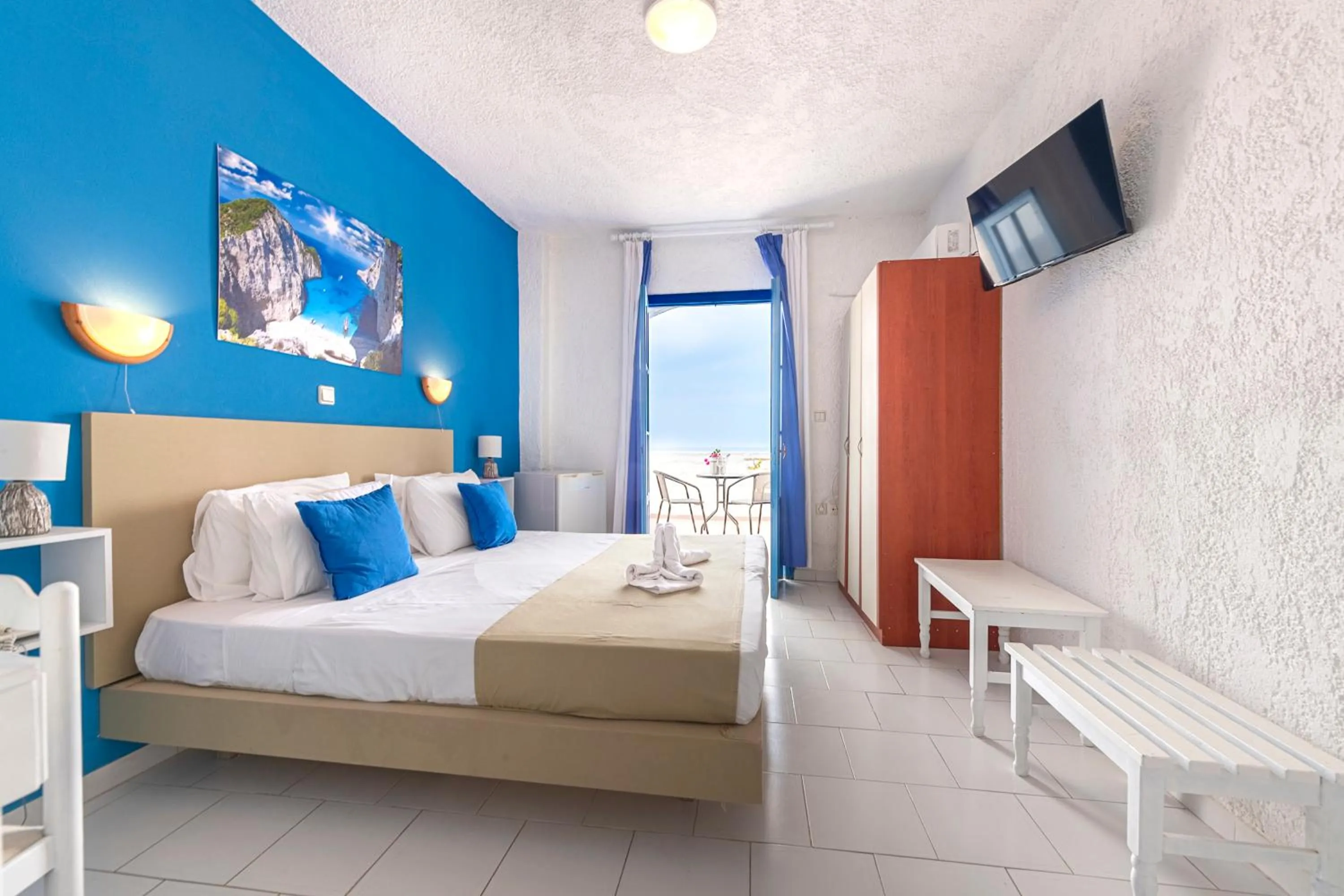 Bed in Bluu Bahari Hotel