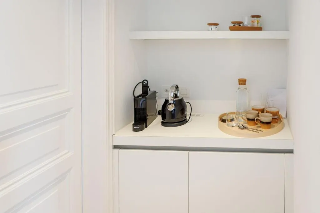 Coffee/tea facilities in APL8 St-Anna B&B