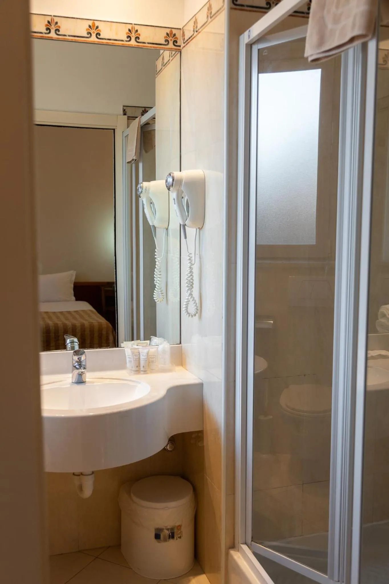 Bathroom in Hotel Continental